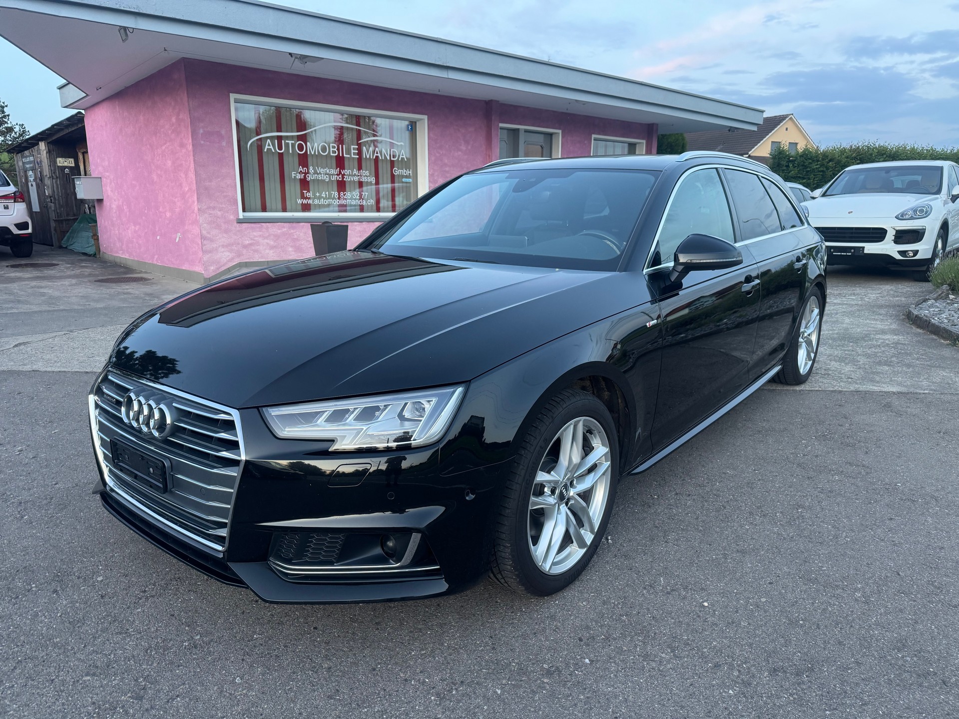 AUDI A4 Avant 3.0 TDI Sport quattro S-tronic