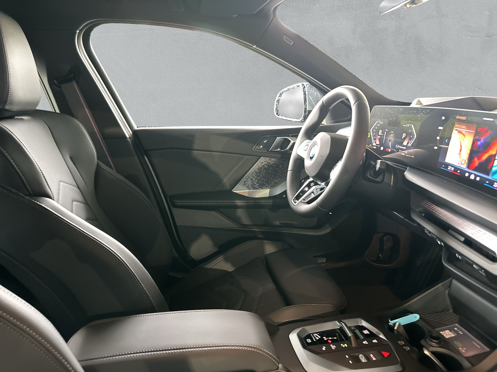 BMW 123 xDrive M Sport Pro Steptronic-image-13