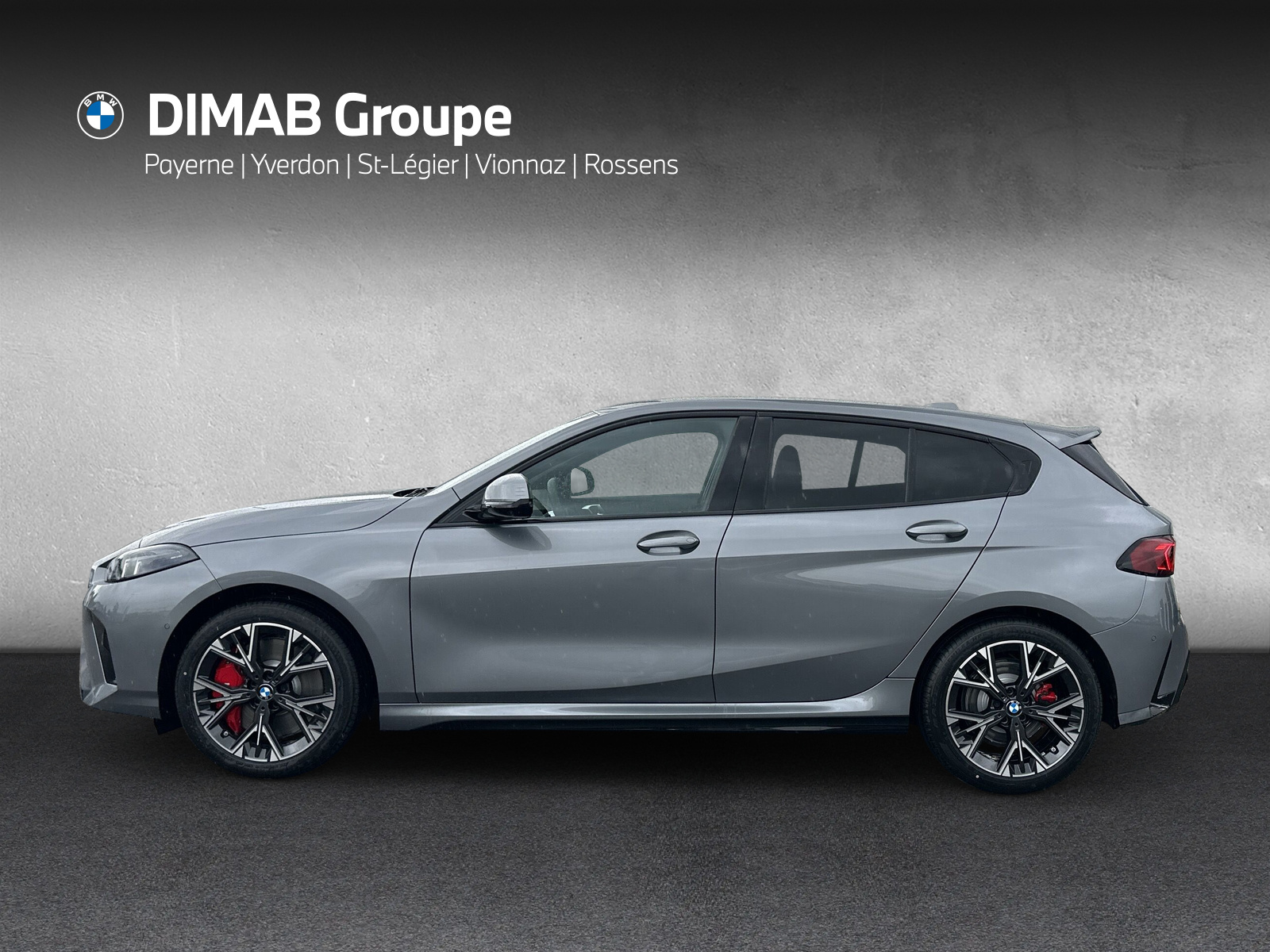 BMW 123 xDrive M Sport Pro Steptronic-showroom-element-1