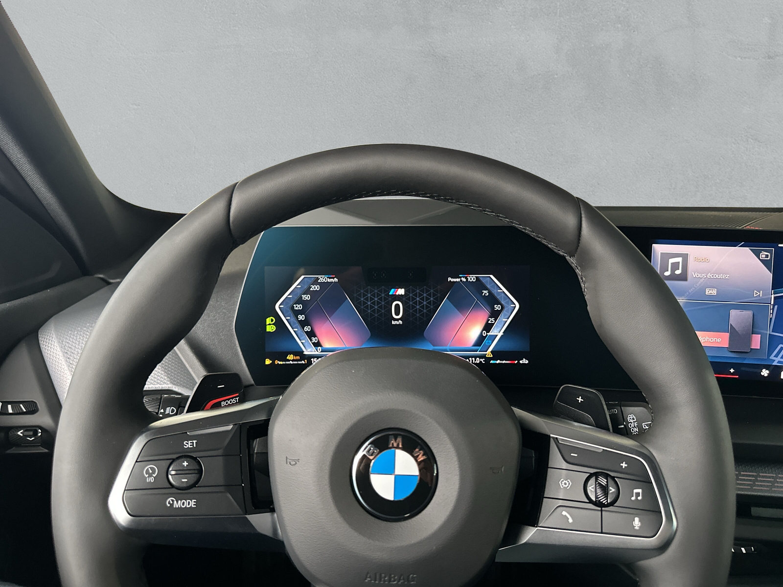 BMW 123 xDrive M Sport Pro Steptronic-image-22