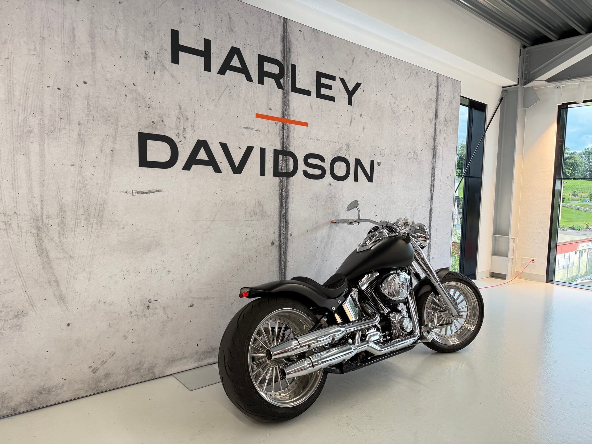 HARLEY-DAVIDSON FLSTFI Fat Boy-image-2