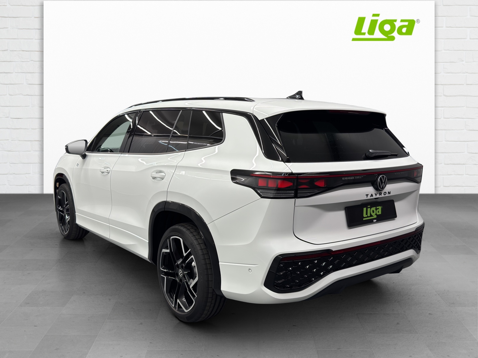 VW Tayron 2.0 TSI R-Line DSG 4motion-showroom-element-3