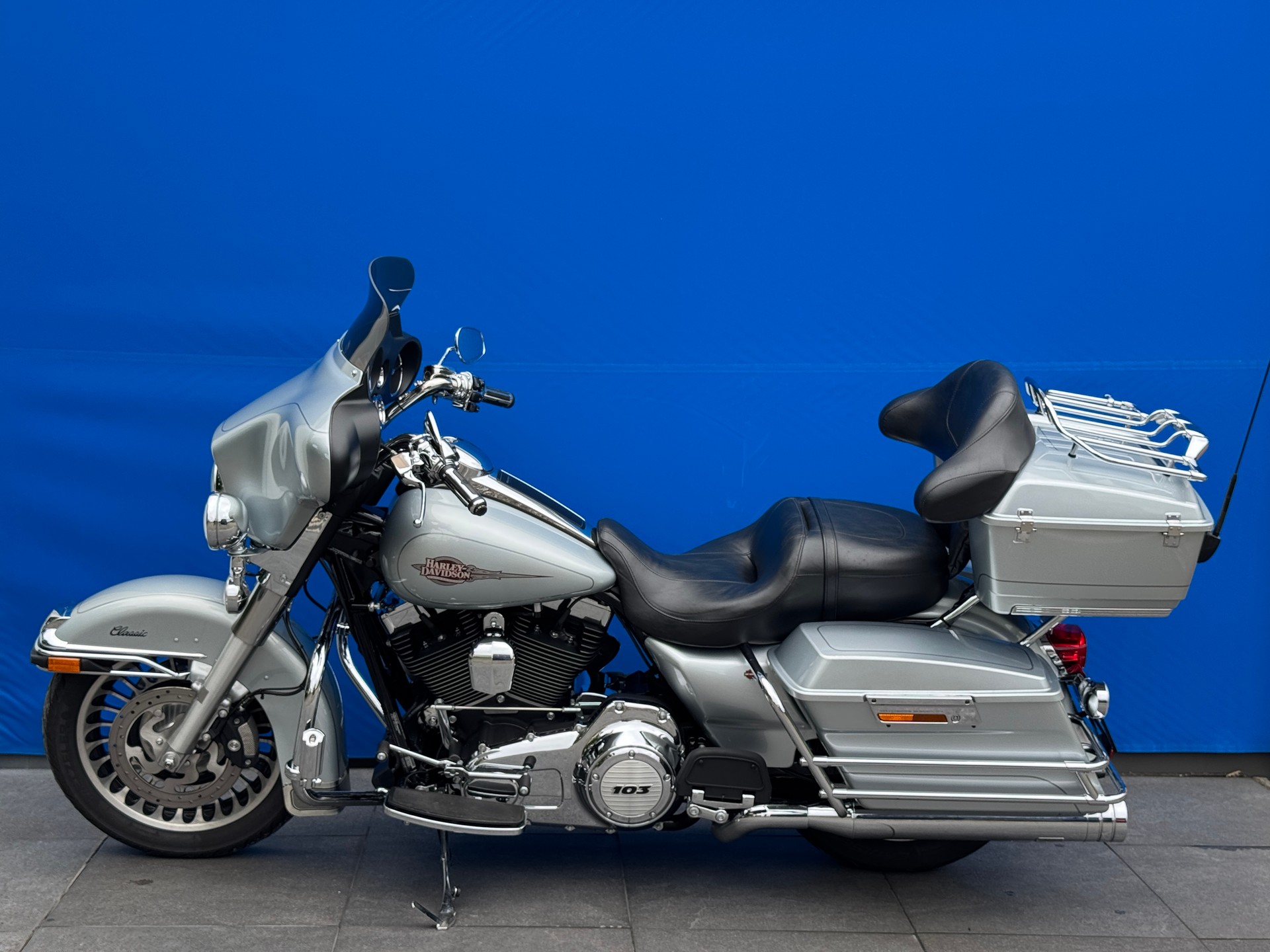 HARLEY-DAVIDSON FLHTC Electra Glide Classic ABS-image-12