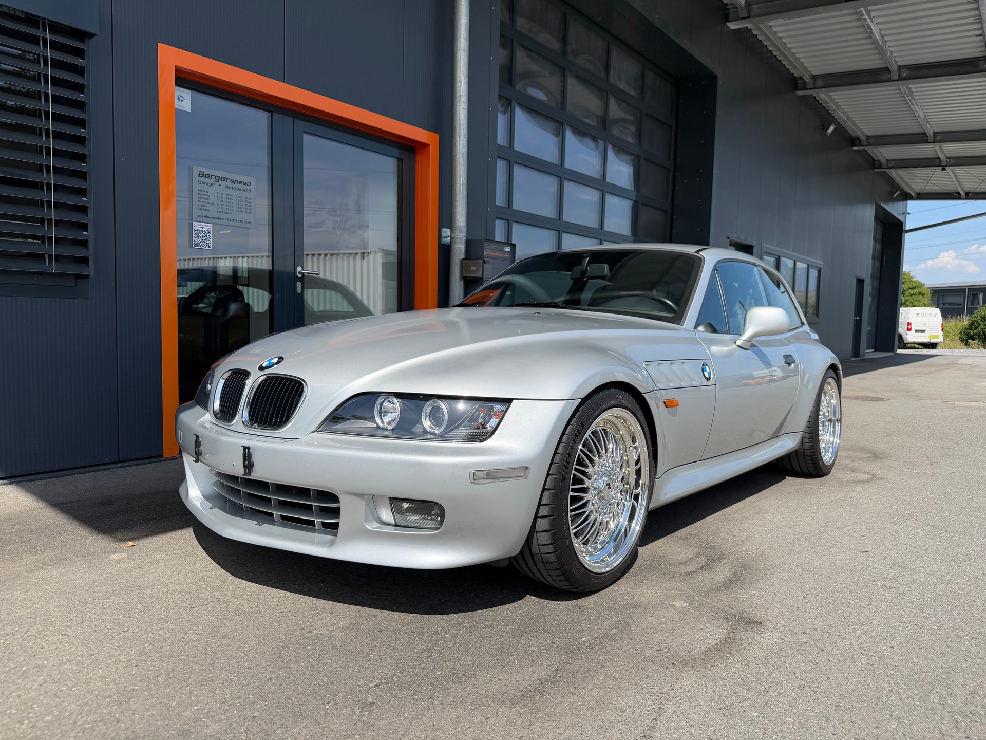 BMW Z3 2.8 l Coupe-showroom-element-3