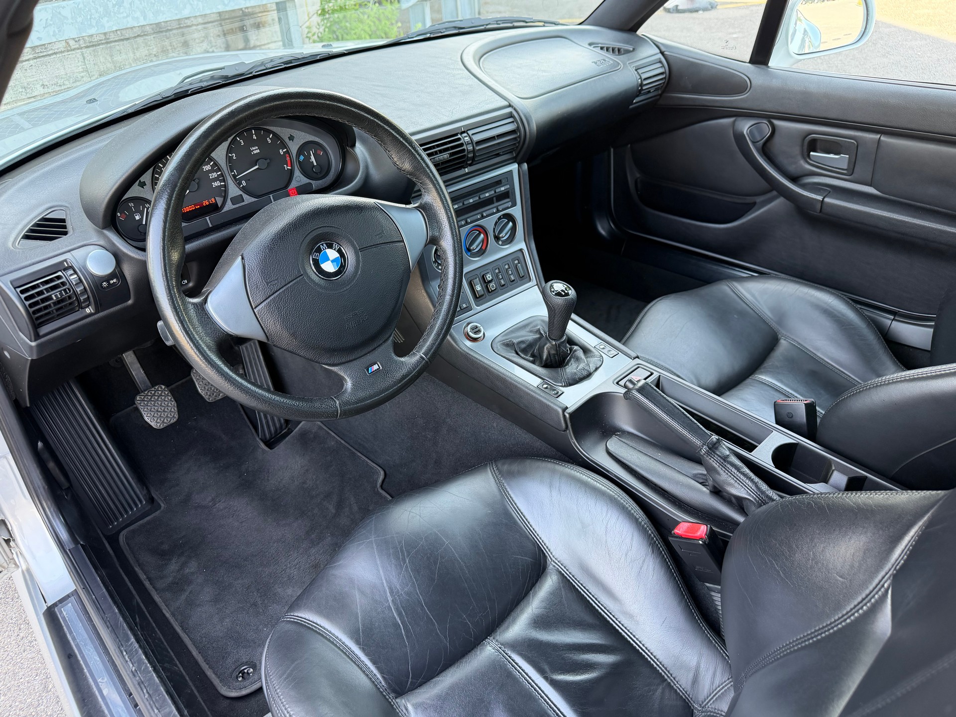 BMW Z3 2.8 l Coupe-image-7