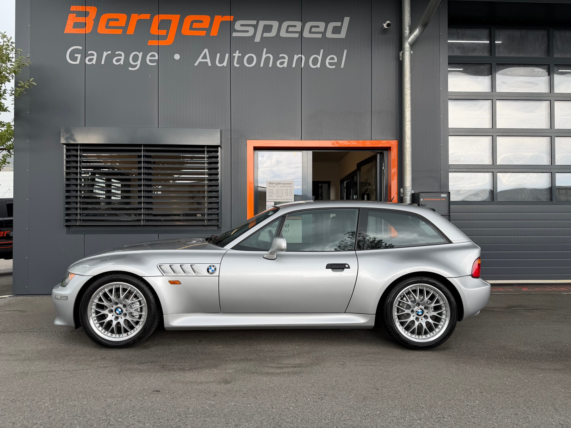 BMW Z3 2.8 l Coupe-image-11