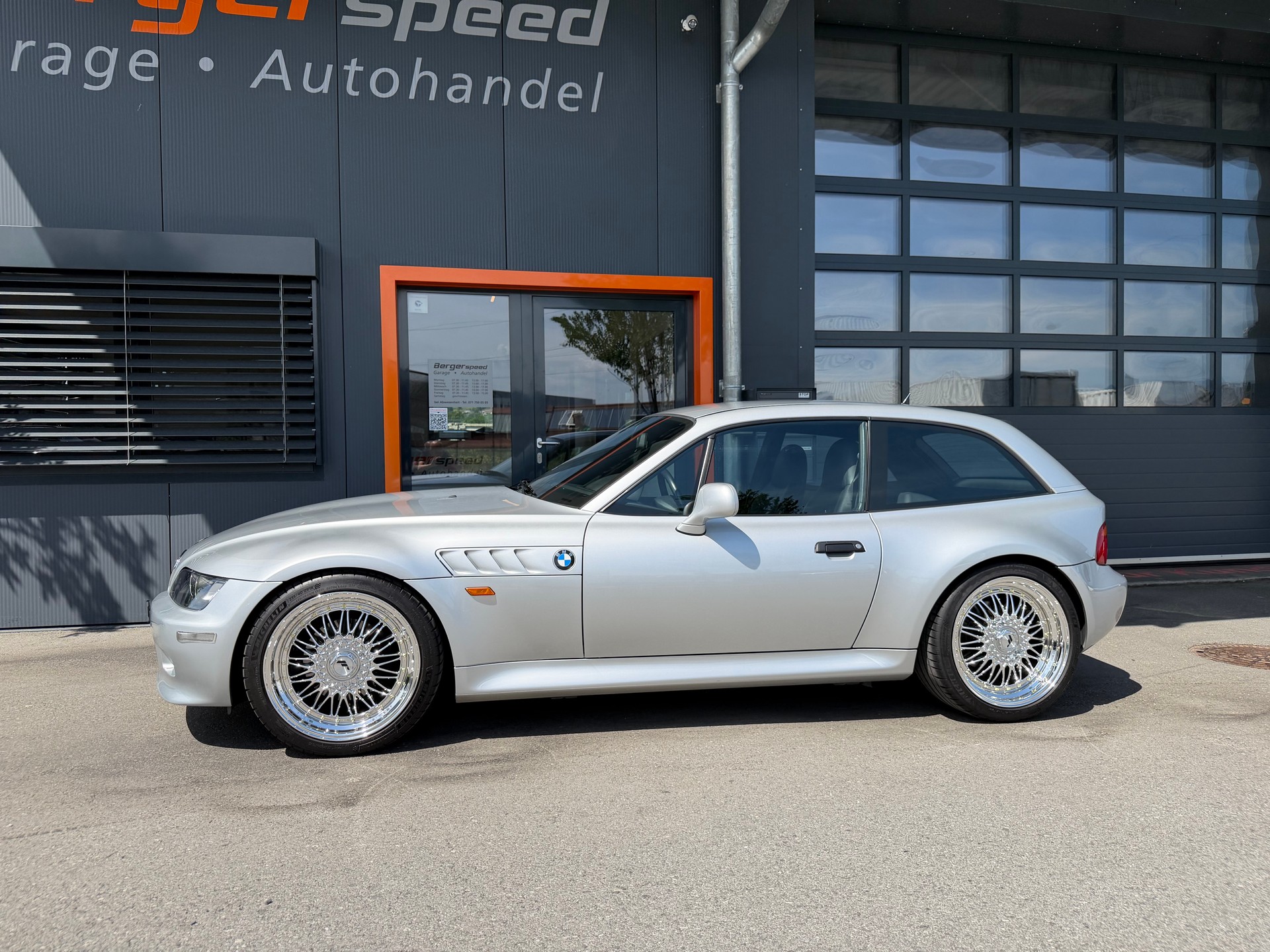 BMW Z3 2.8 l Coupe-showroom-element-2
