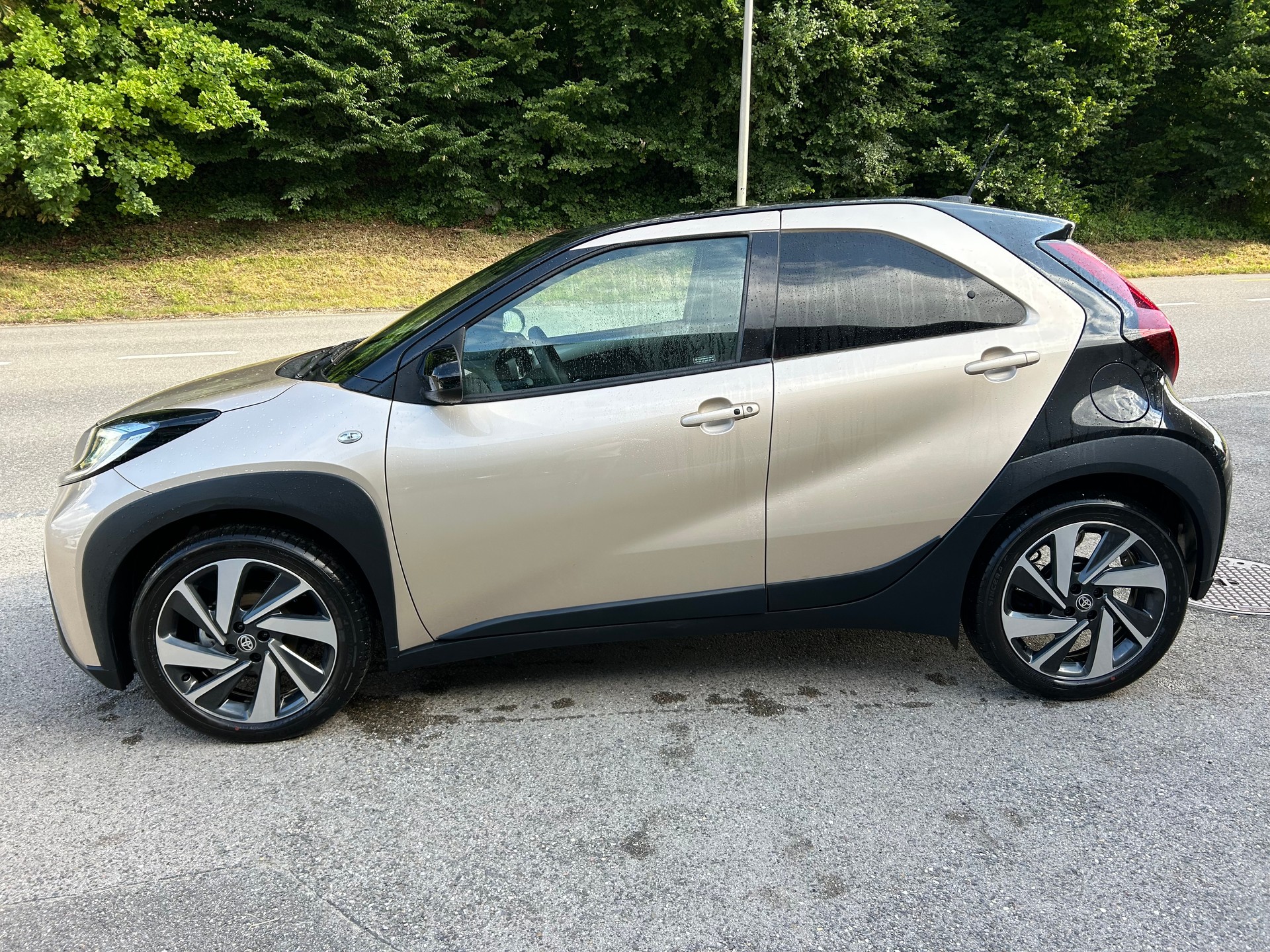 TOYOTA Aygo X 1.0 VVT-i Style CVT-image-4