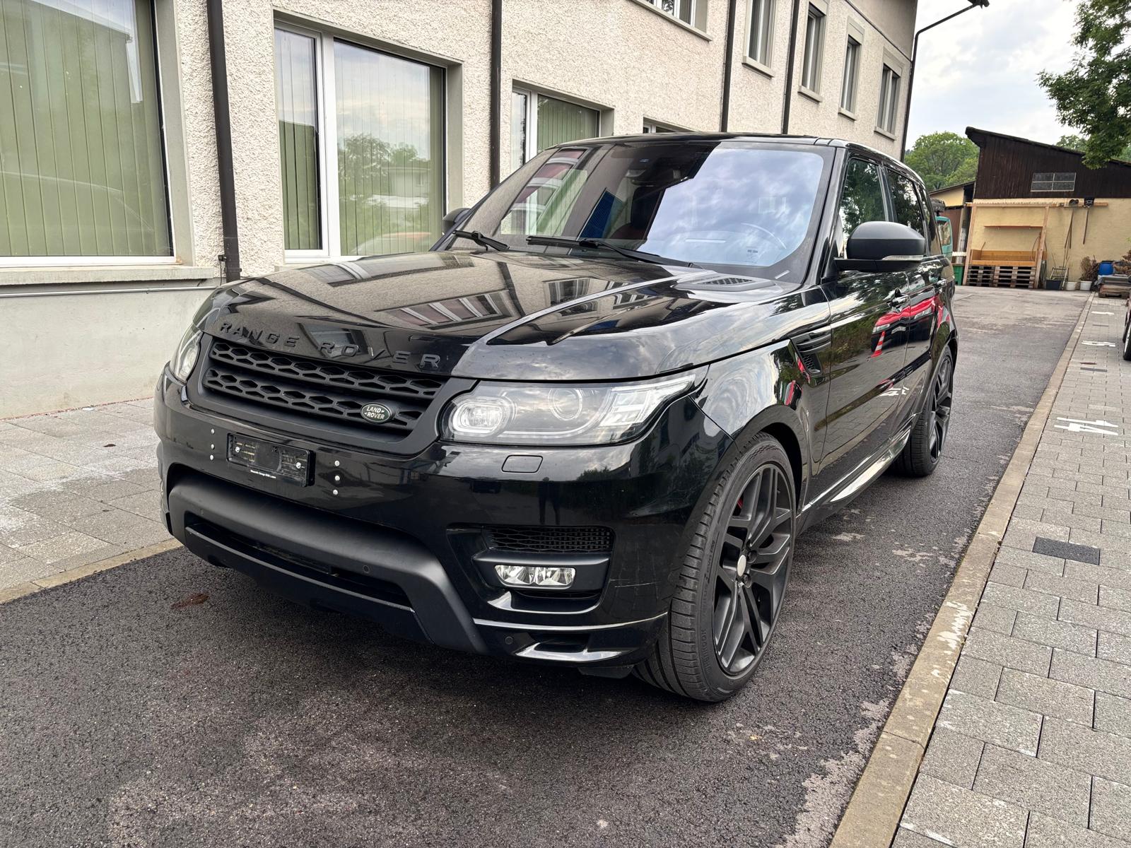 LAND ROVER Range Rover Sport 4.4 SDV8 Autobiography Automatic-image-3