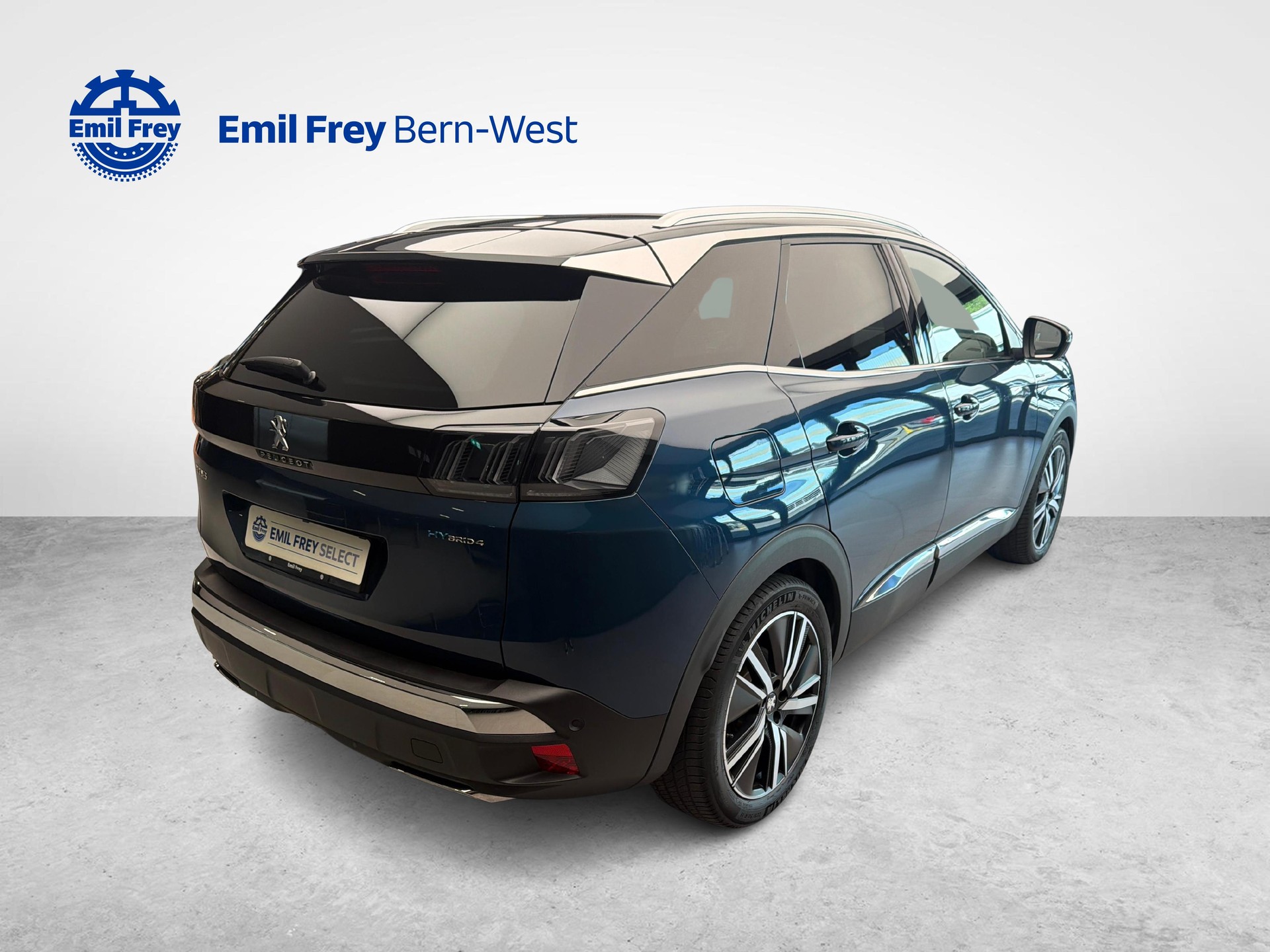 PEUGEOT 3008 1.6 Plug-in Hybrid4 GT Pack-image-4