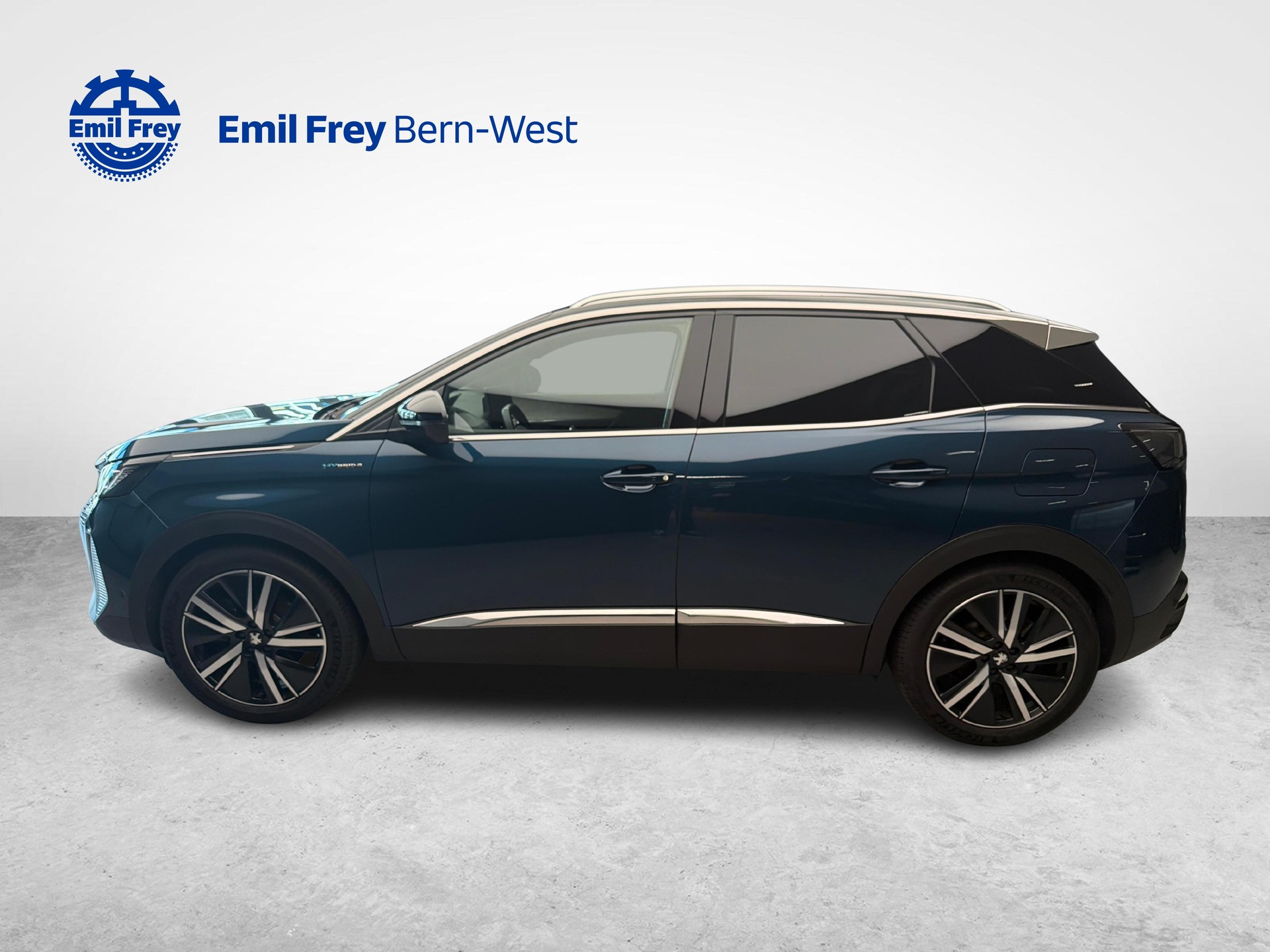 PEUGEOT 3008 1.6 Plug-in Hybrid4 GT Pack-showroom-element-1