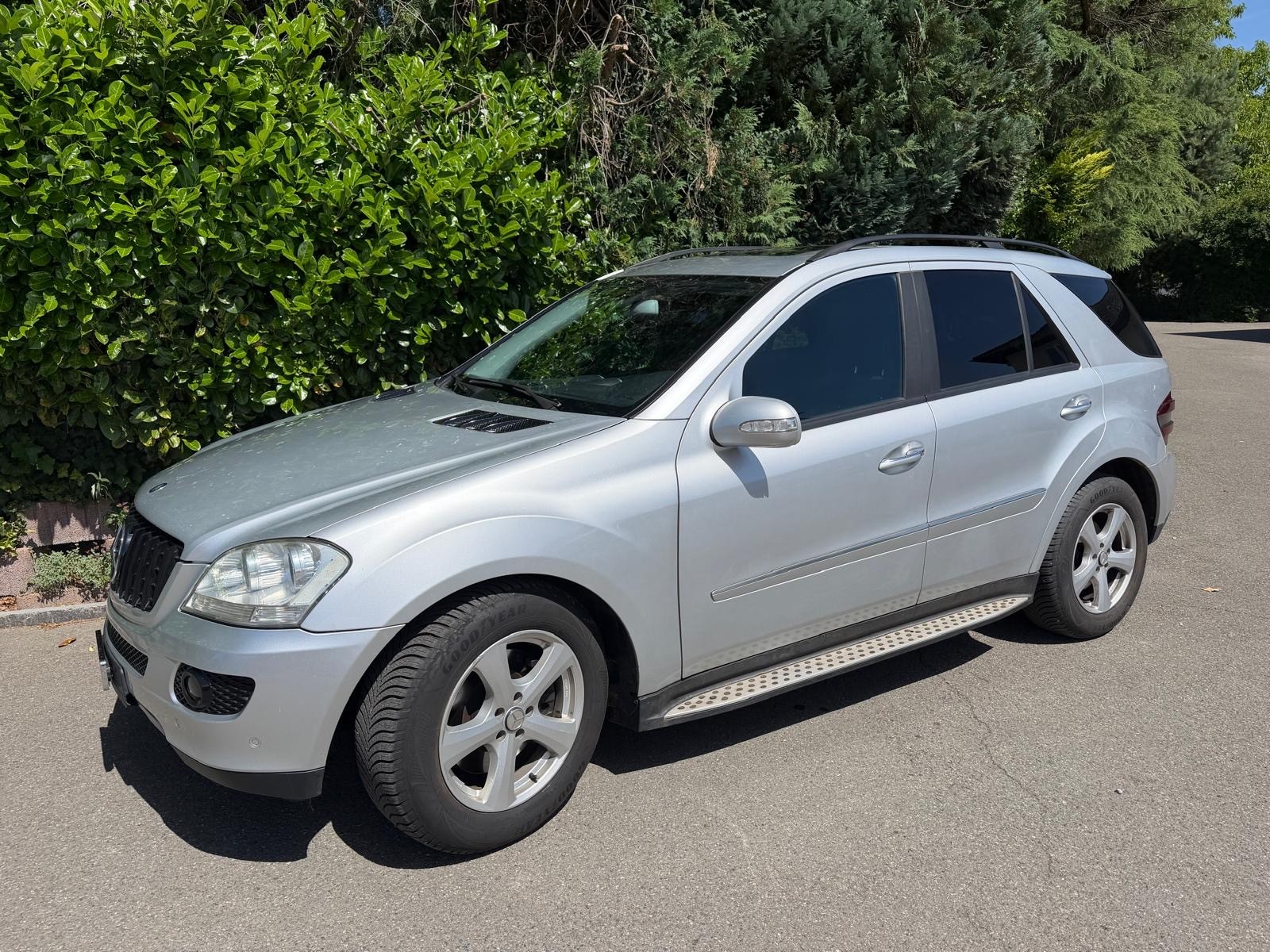 MERCEDES-BENZ ML 500 4Matic 7G-Tronic
