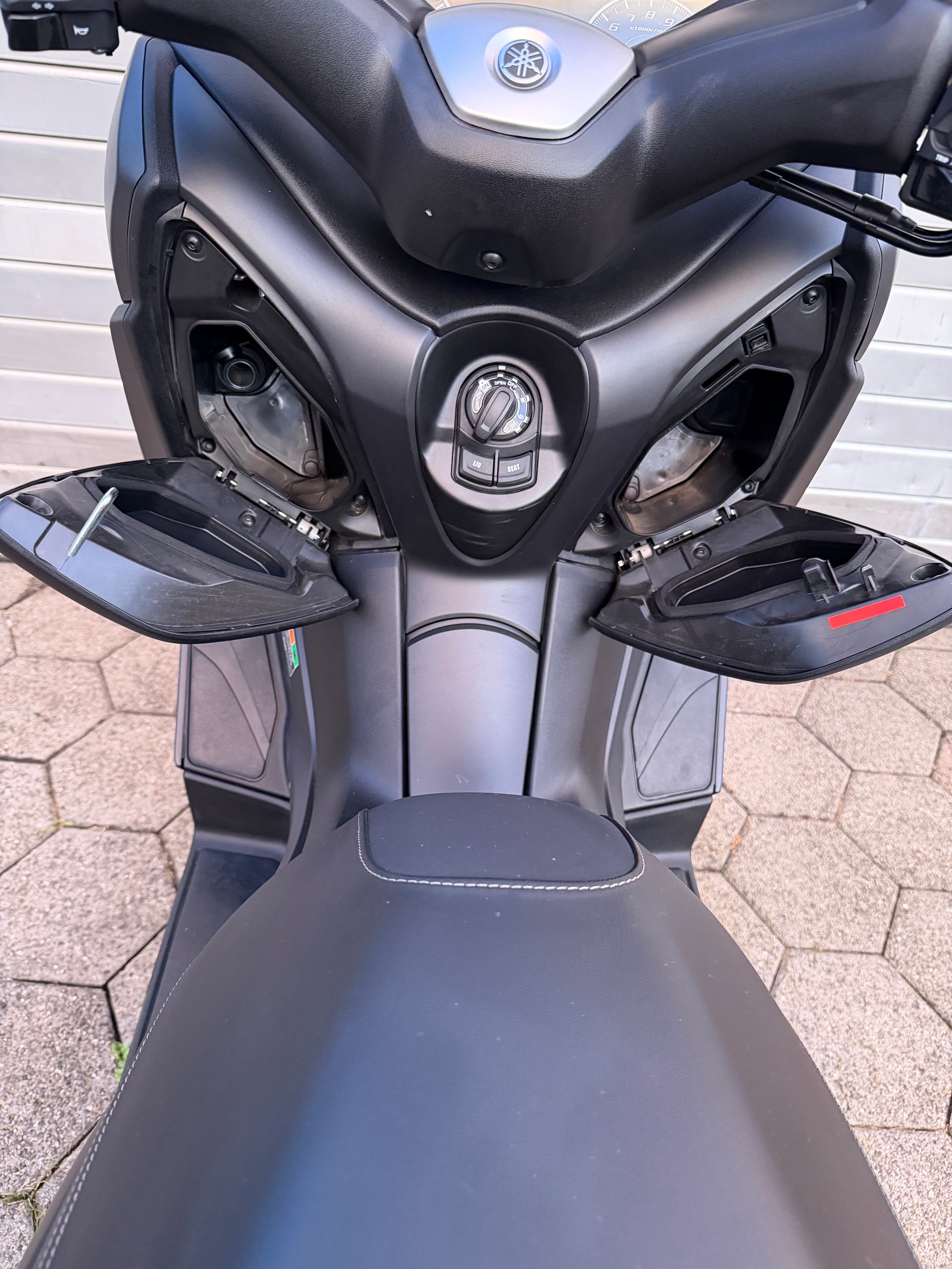 YAMAHA X-MaxYP 125 R ABS-image-12