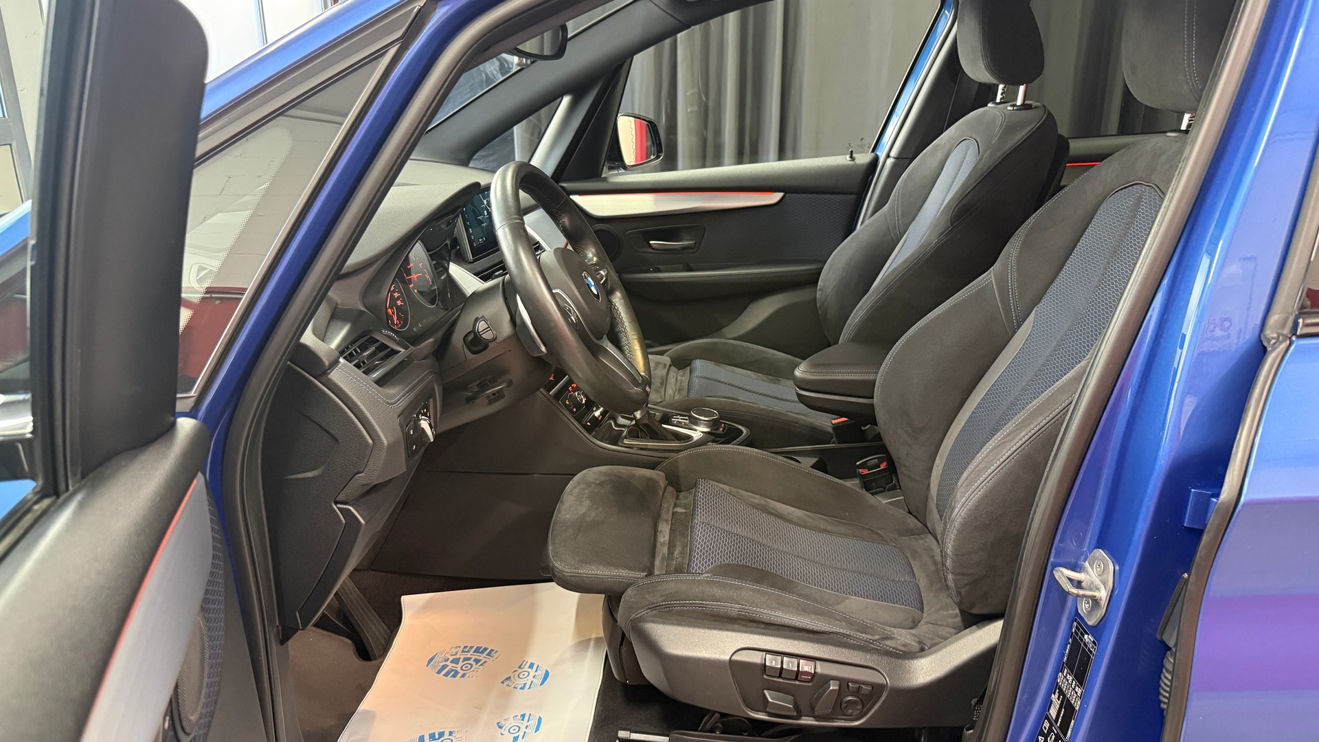 BMW 225i xDrive Active Tourer M Sport Steptronic, guter Ausstattung Perle, ab MFK, AHK, Abstandsregler, 1 Jahre Garantie-image-22