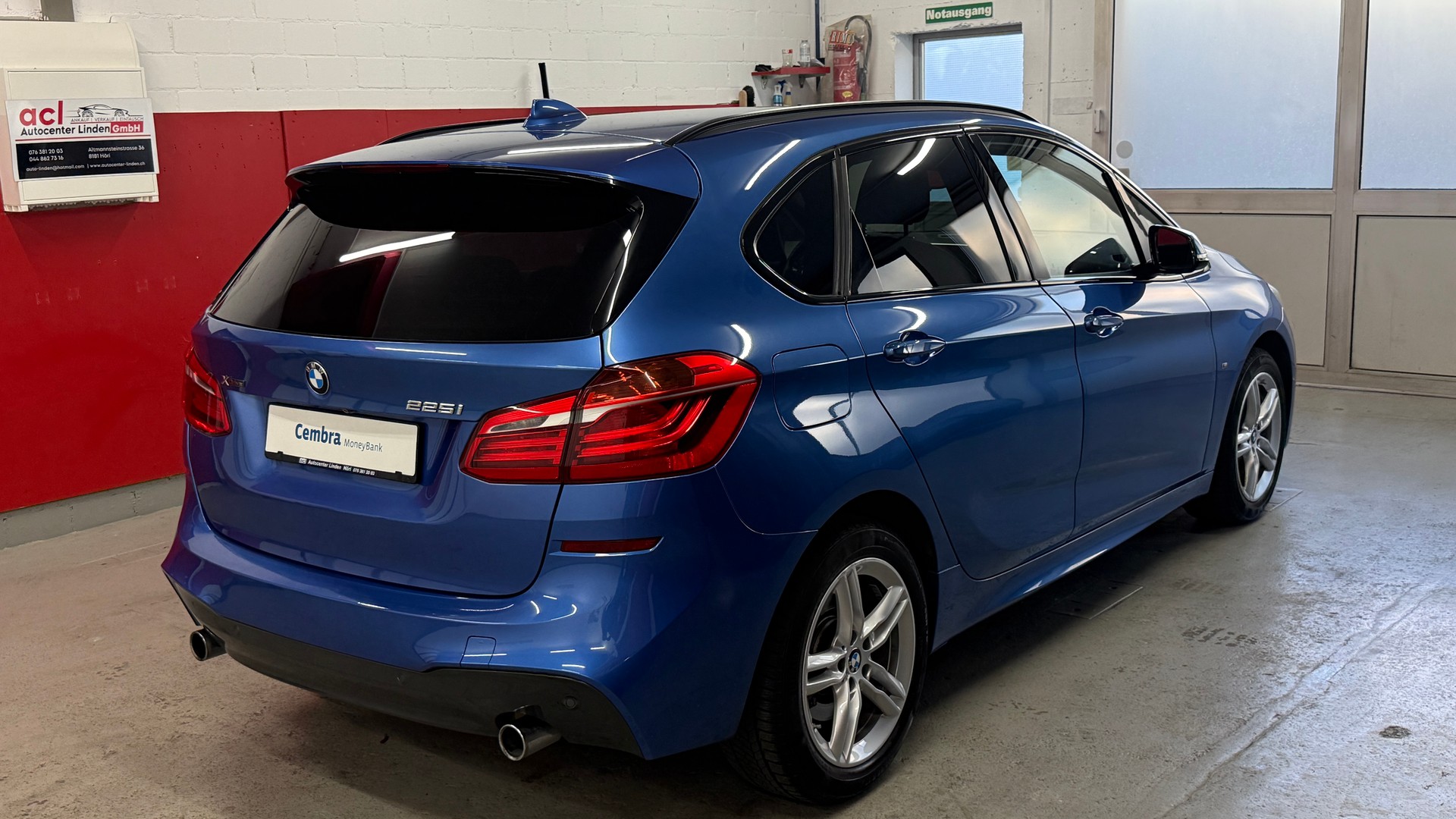 BMW 225i xDrive Active Tourer M Sport Steptronic, guter Ausstattung Perle, ab MFK, AHK, Abstandsregler, 1 Jahre Garantie-image-4