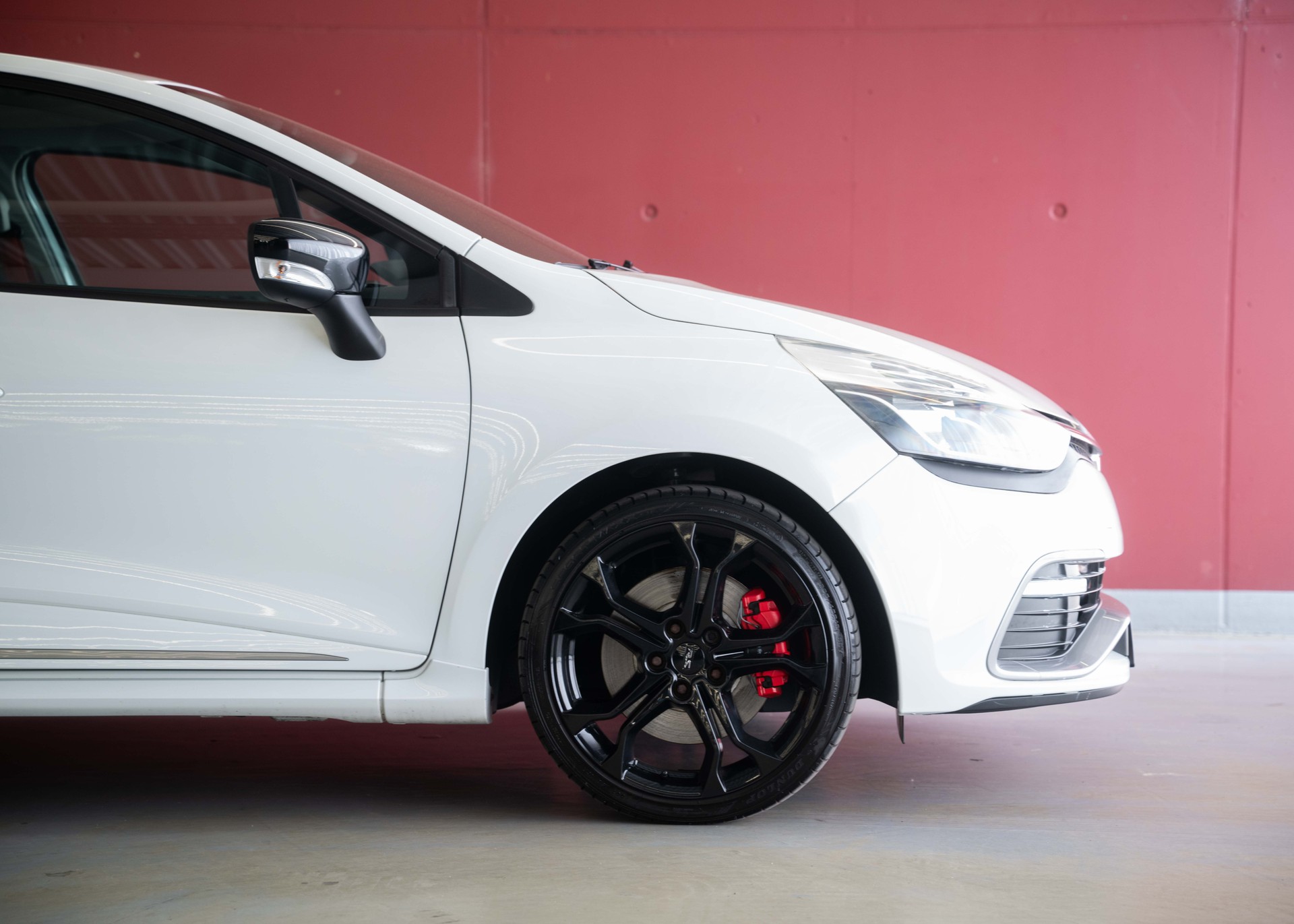 RENAULT Clio 1.6 T RS 200 (1st hand Swiss car, stunning condition, Cup Pack, full Renault service history)-image-8