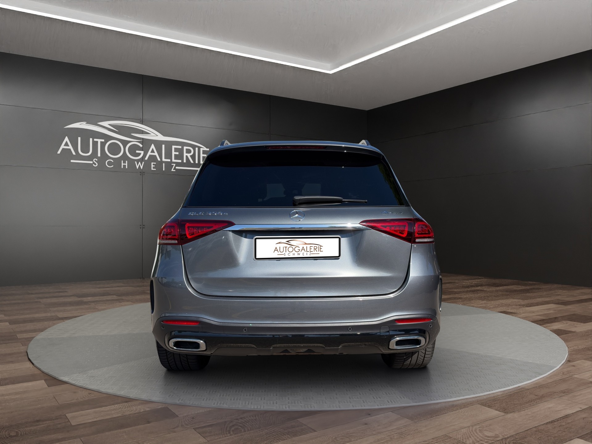 MERCEDES-BENZ GLE 350 e 4Matic AMG Line | CH | Gratis Service | AHK | MBUX | Burmester | PREMIUM PLUS | Sitzklima |-showroom-element-3