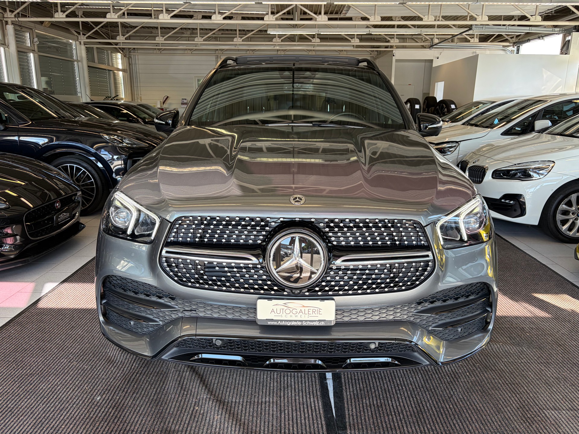 MERCEDES-BENZ GLE 350 e 4Matic AMG Line | CH | Gratis Service | AHK | MBUX | Burmester | PREMIUM PLUS | Sitzklima |-image-34