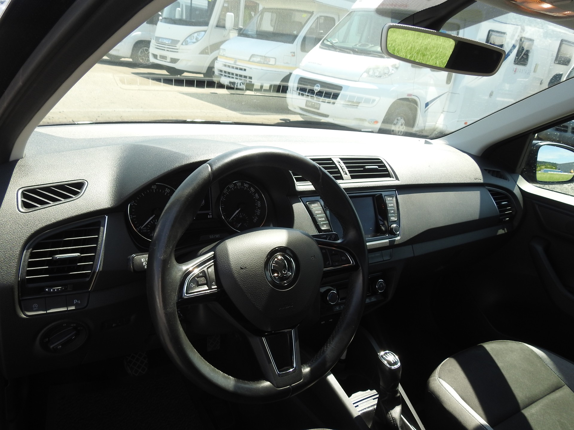 SKODA Fabia 1.0 TSI Ambition-image-11