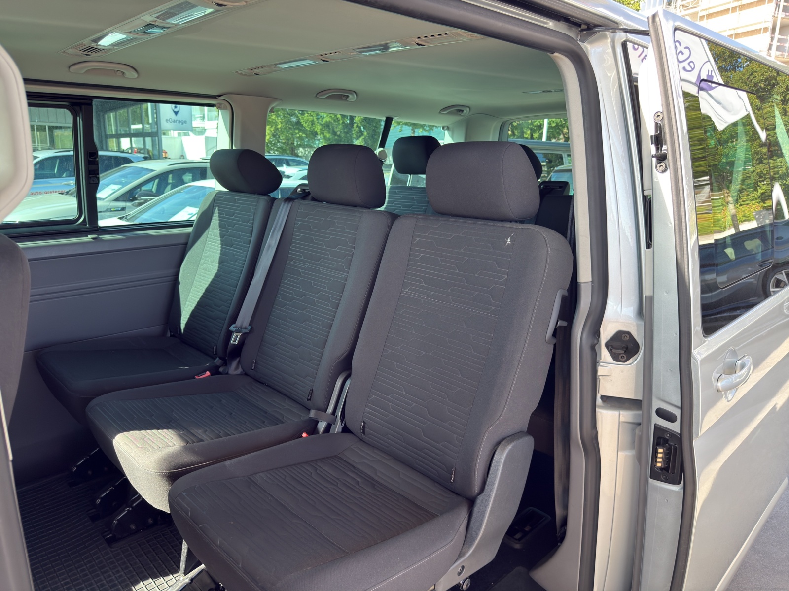 VW T6.1 Caravelle 3400 2.0 TDI 204 Comfortline DSG 4m-image-7
