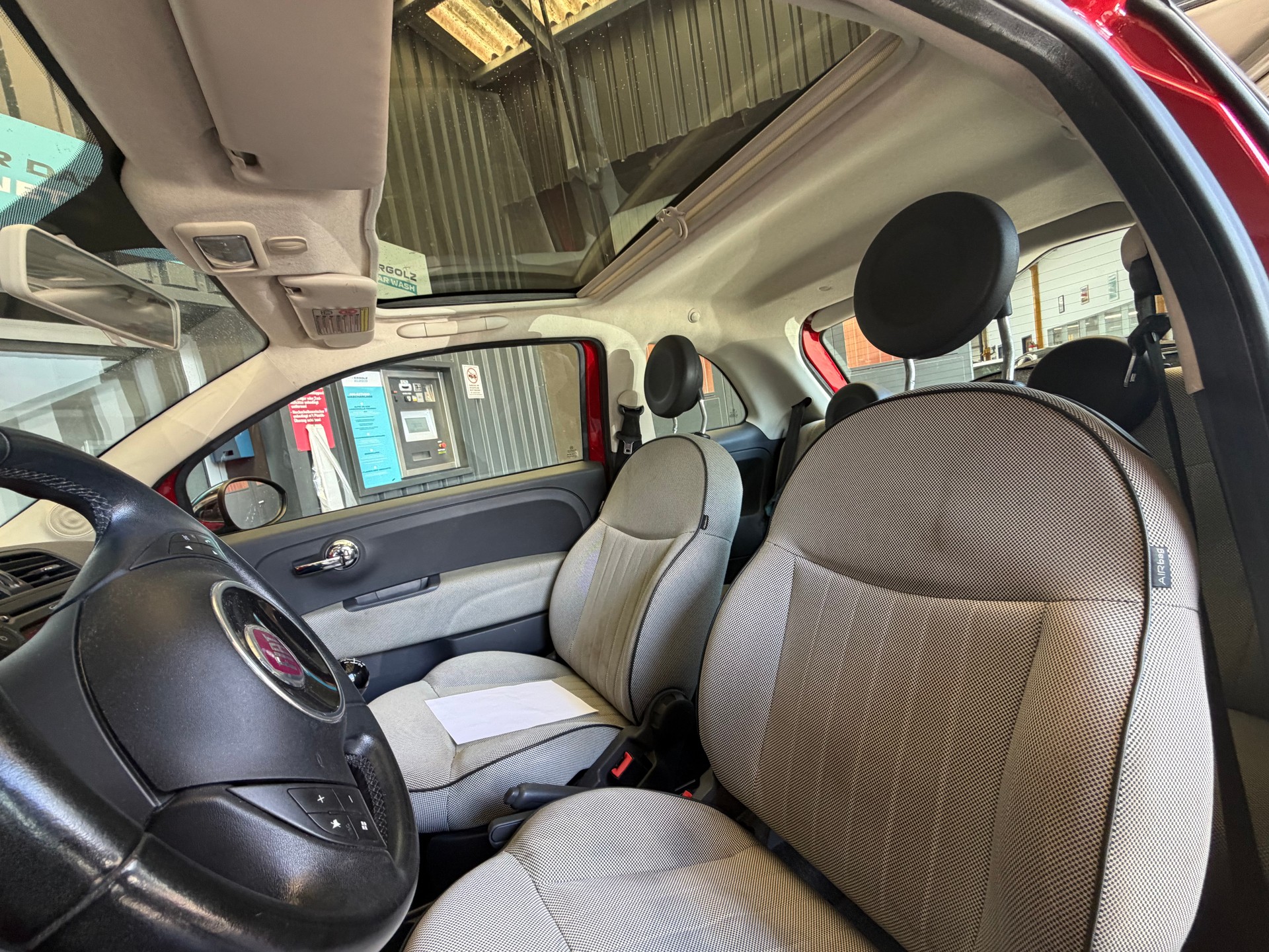 FIAT 500 1.4 16V Lounge-image-8