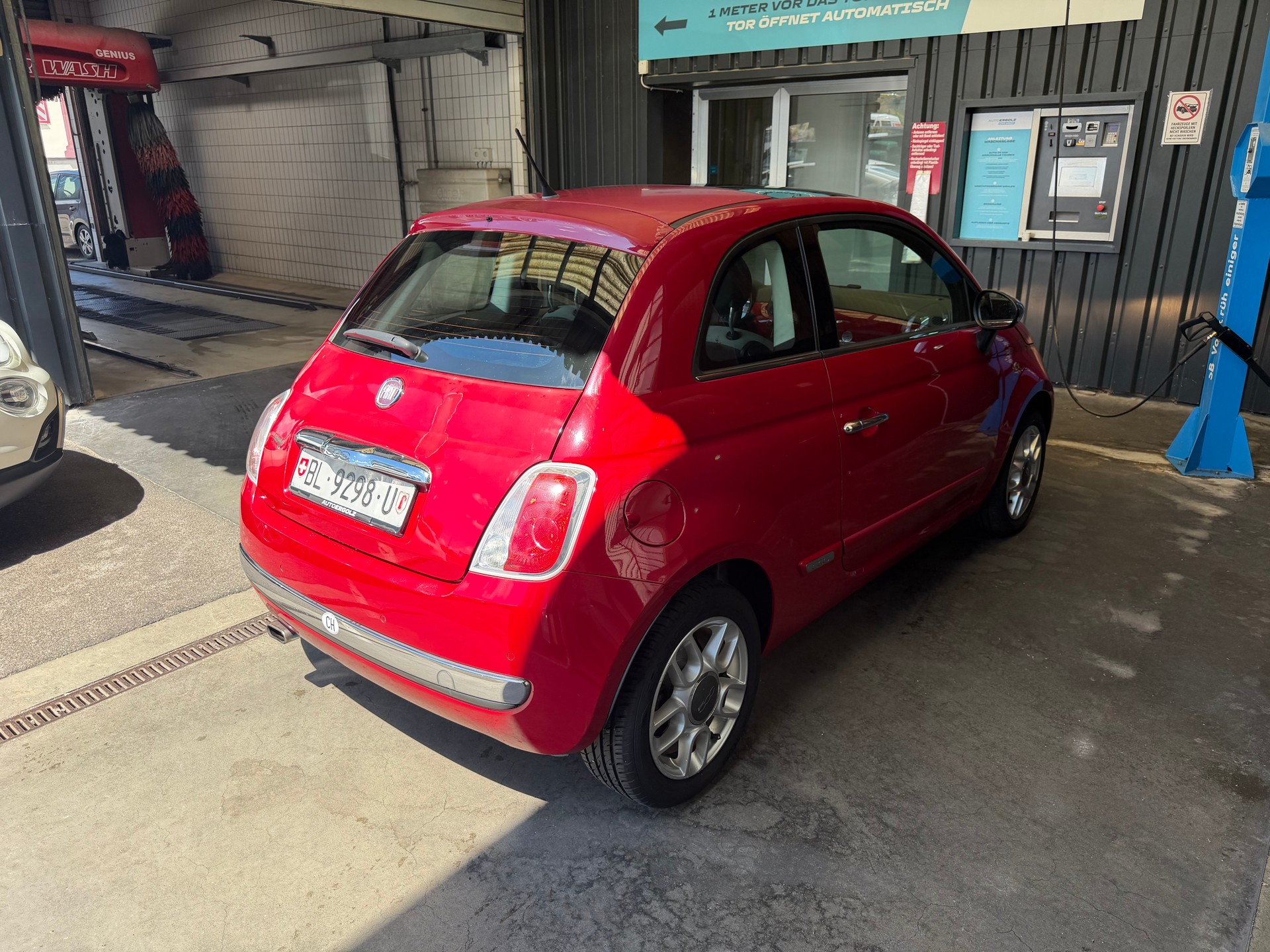 FIAT 500 1.4 16V Lounge-image-3