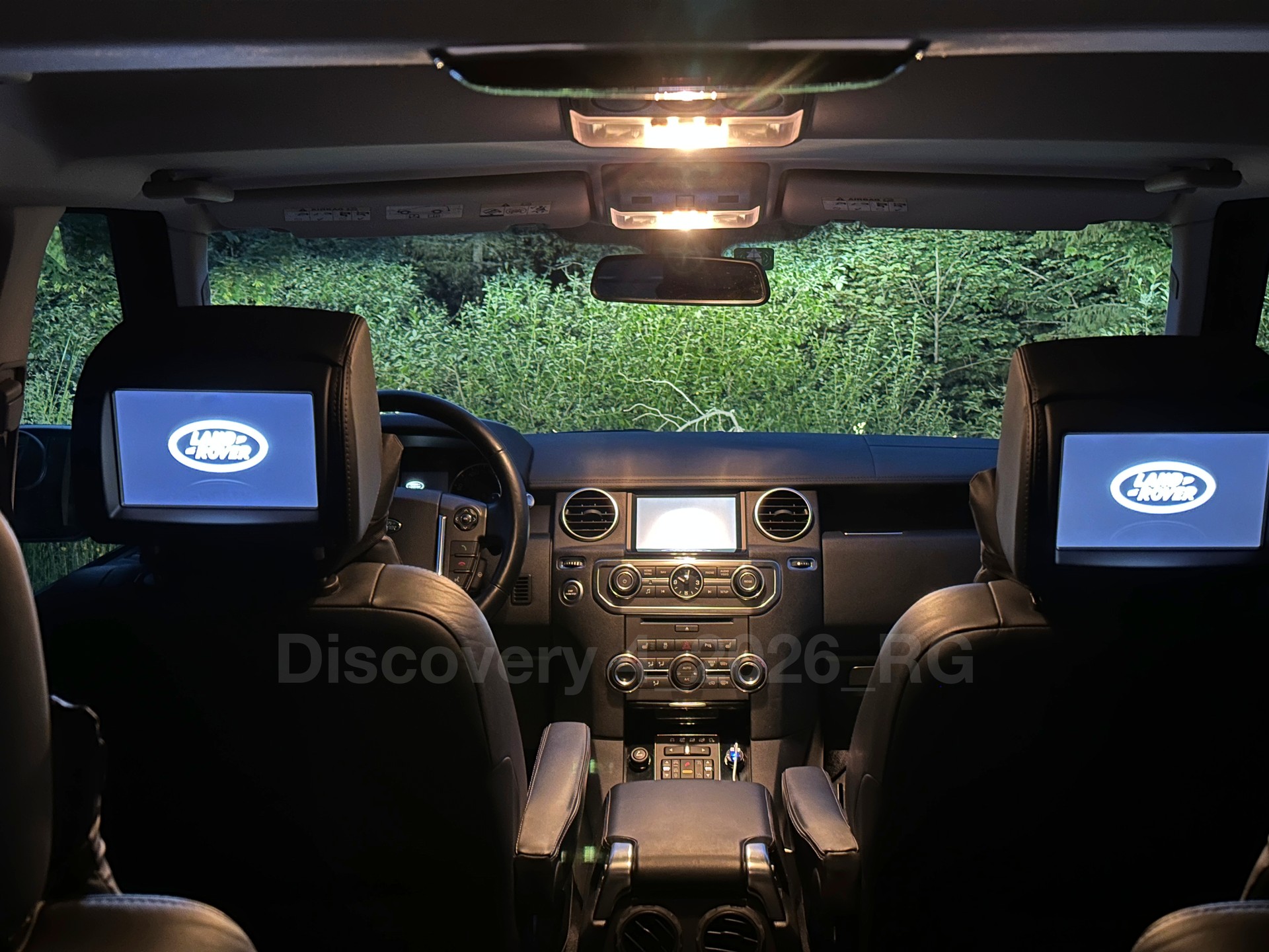 LAND ROVER Discovery IV 3.0 SDV6 HSE, frisch ab MFK-image-15