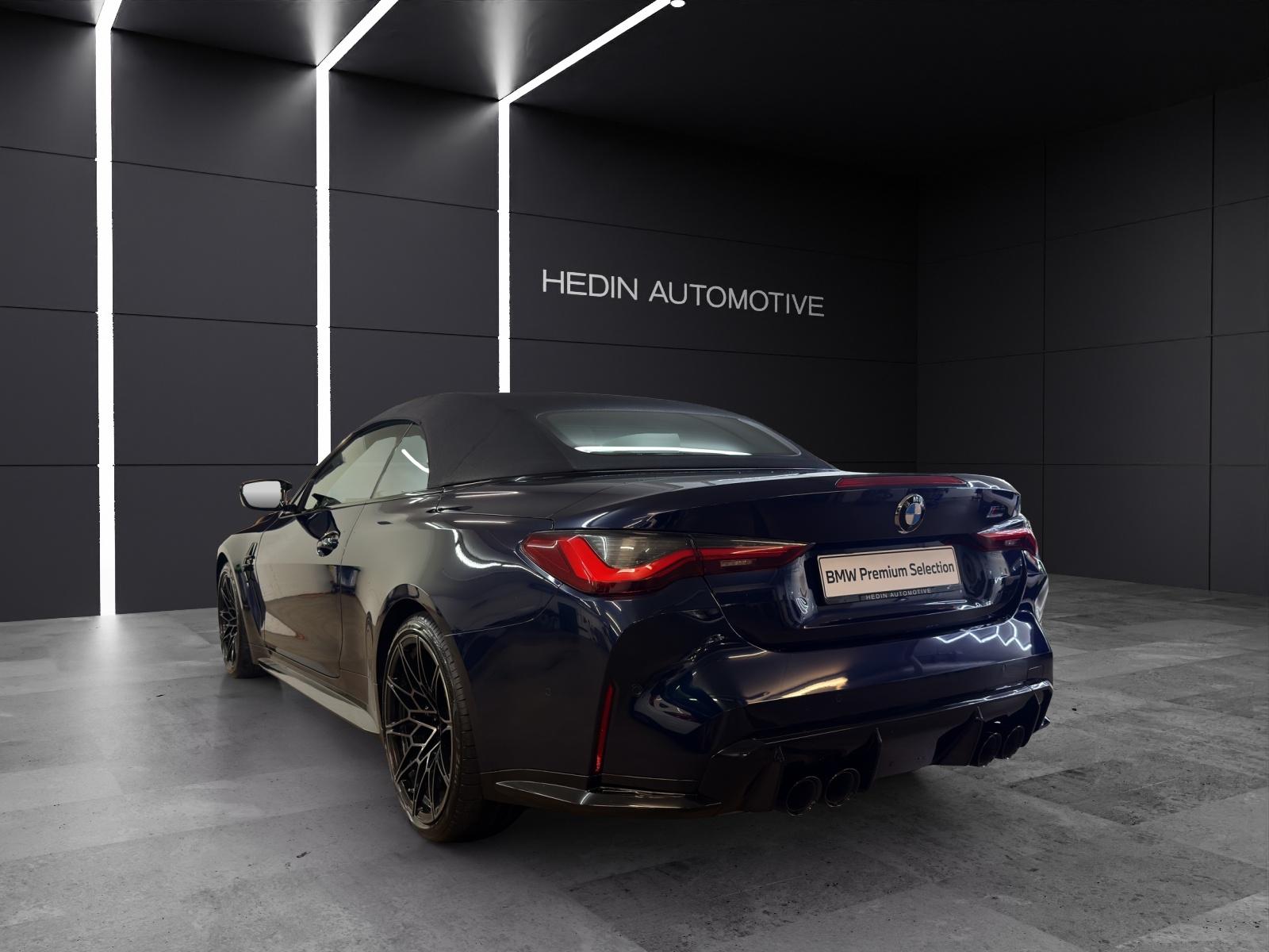 BMW M4 Competition xDrive Cabrio-showroom-element-2