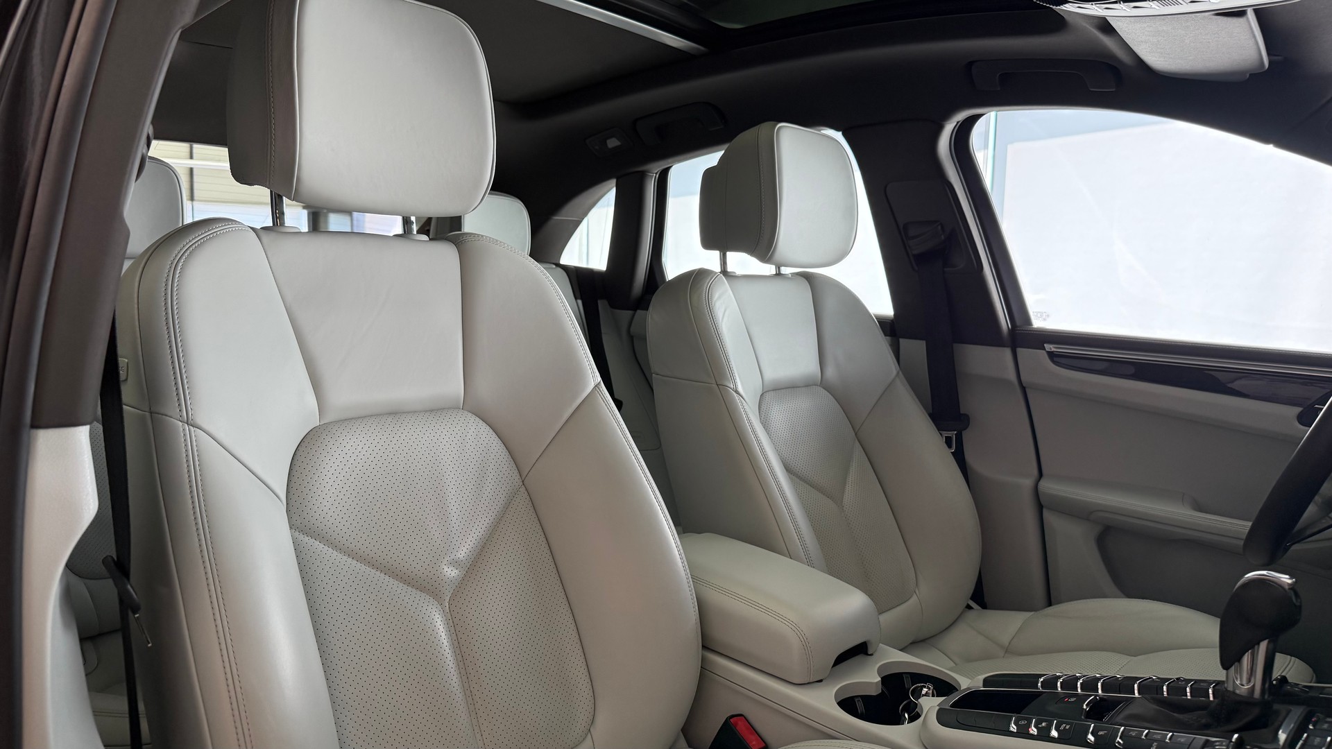 PORSCHE Macan 3.0 V6 S-image-29