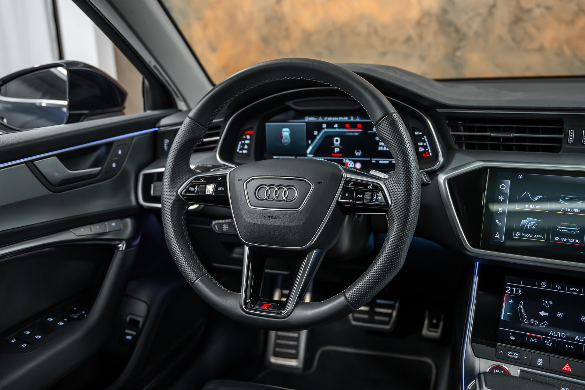 AUDI S6 Avant 3.0 TDI quattro tiptronic *Matrix*Panorama*360°*21"Alu*-image-19
