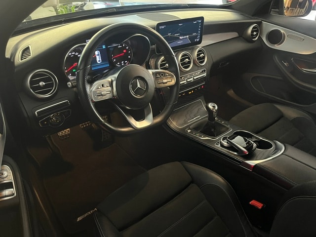 MERCEDES-BENZ C 180 AMG Line Coupé-image-9