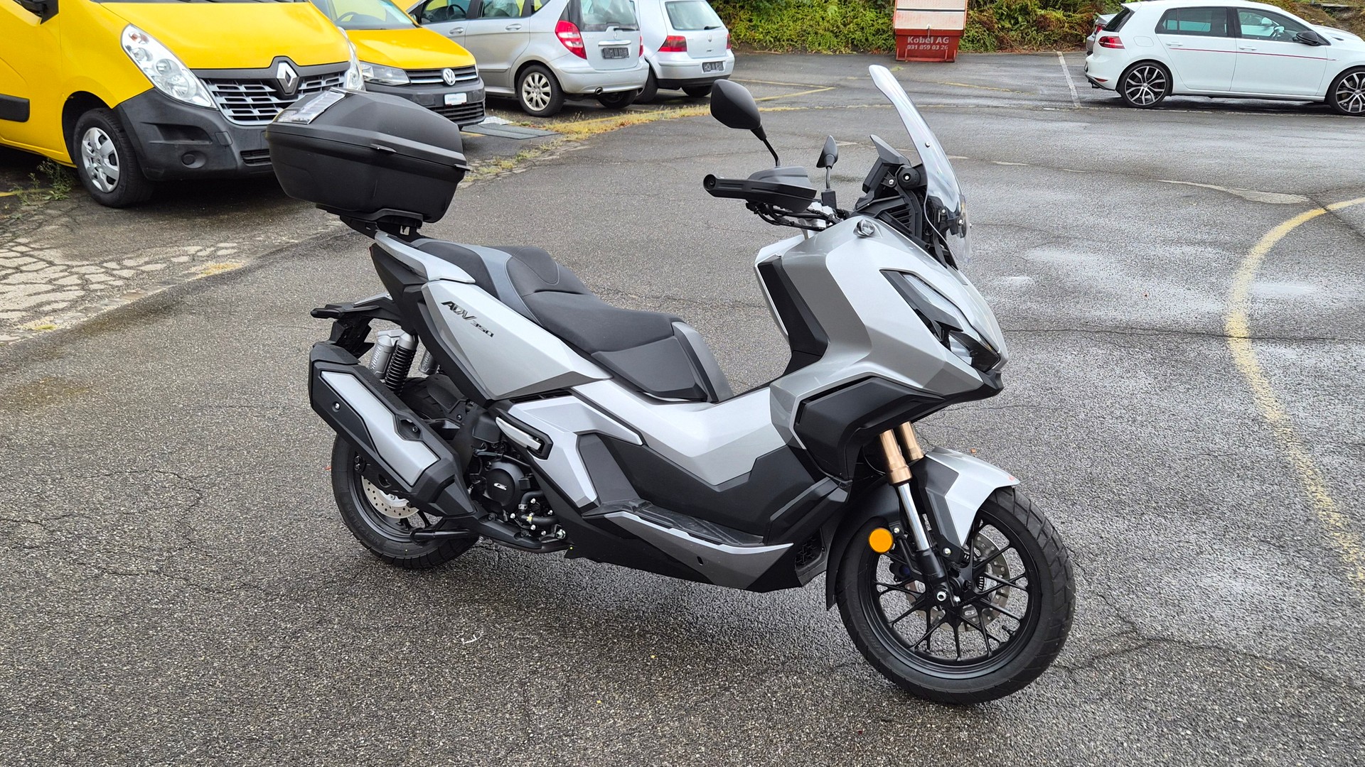 HONDA ADV 350-image-2