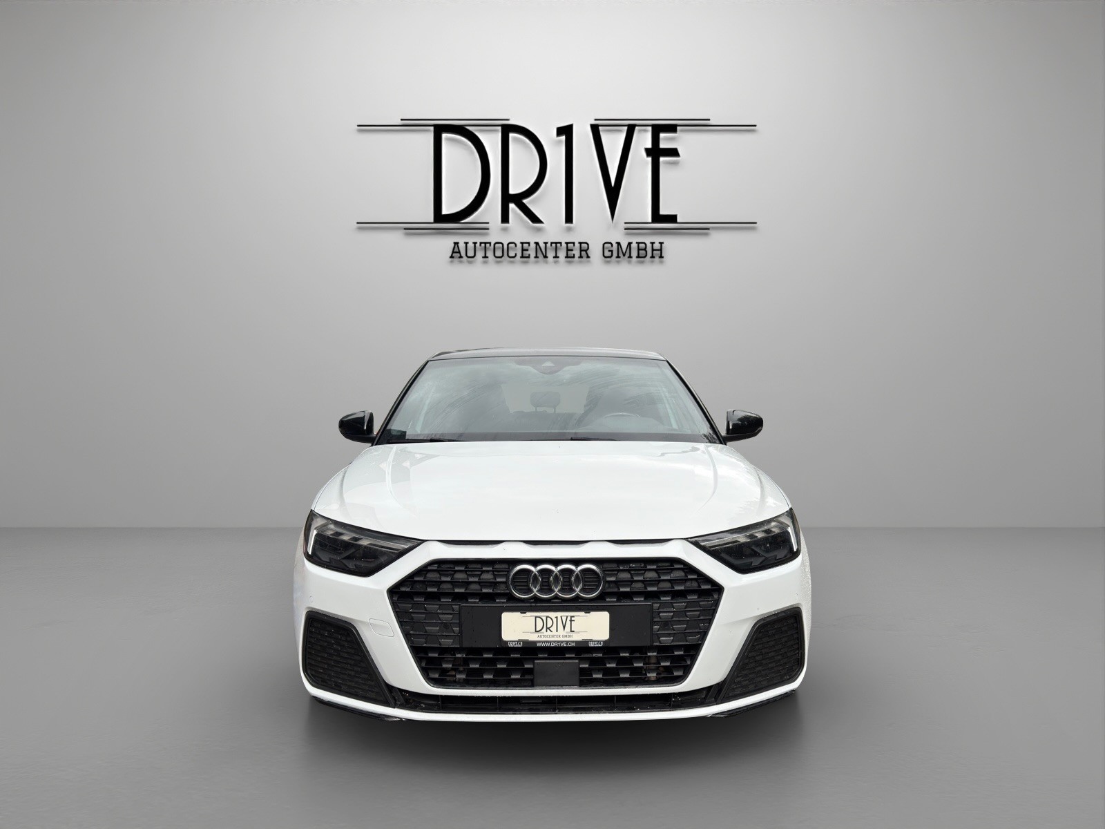 AUDI A1 Sportback 30 TFSI Attraction S-tronic-showroom-element-1