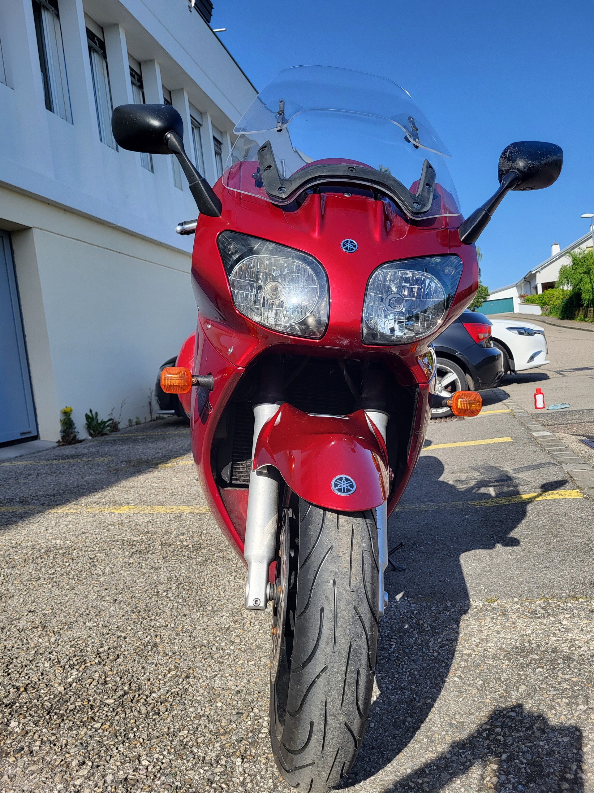YAMAHA FJR 1300-image-1