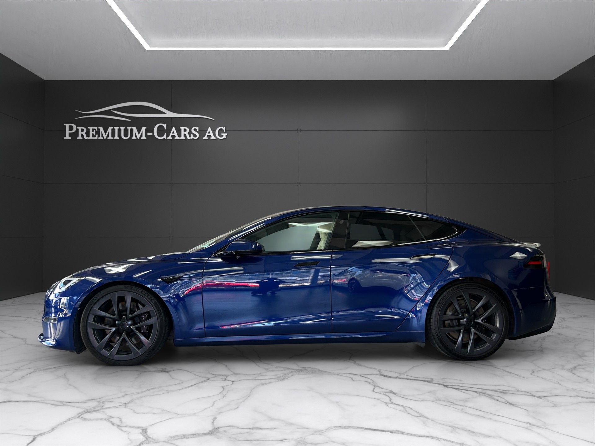 TESLA Model S 100 kWh Plaid / 1267 PS