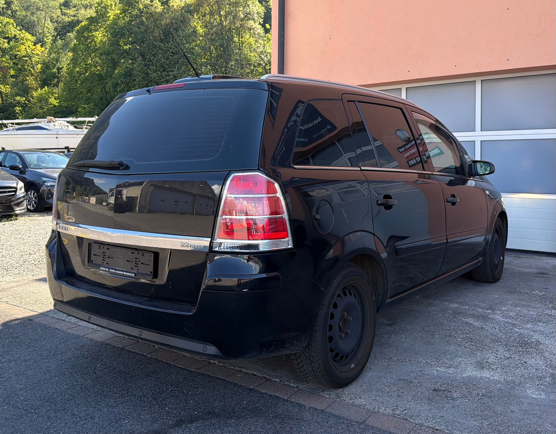 OPEL Zafira 2.2i 16V Cosmo 7 Places-showroom-element-3