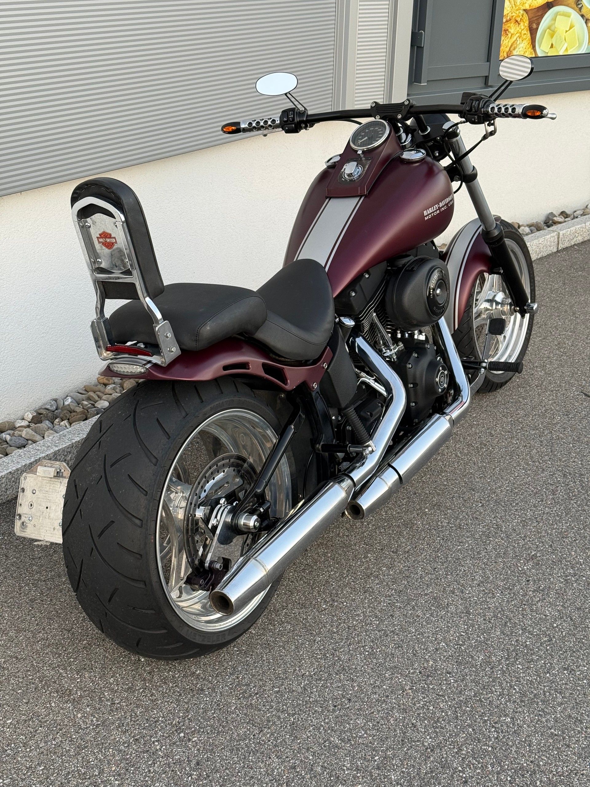 HARLEY-DAVIDSON FXSTB Night Train Custom-showroom-element-2
