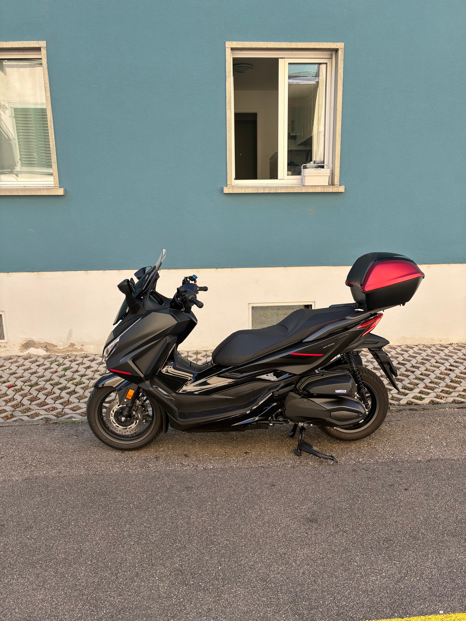HONDA NSS 350 Smart Top Box-image-8
