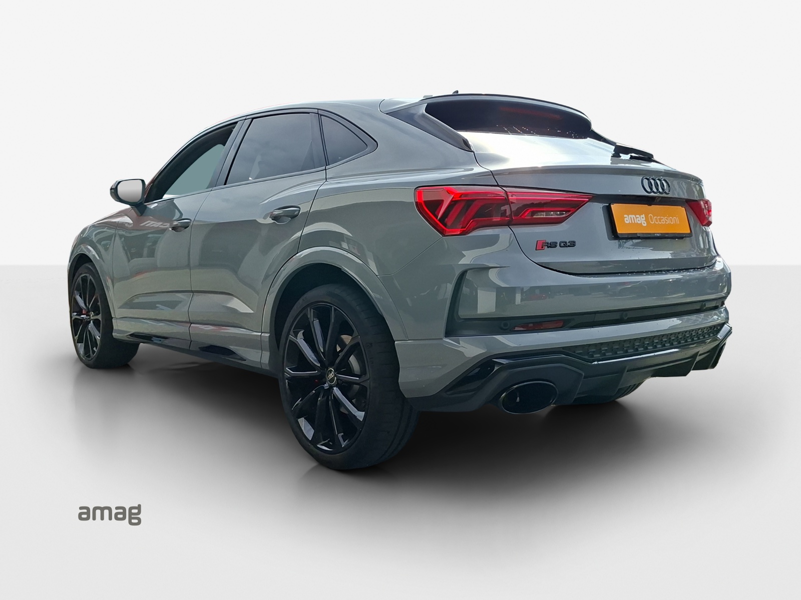 AUDI RS Q3 Sportback quattro S tronic-showroom-element-2
