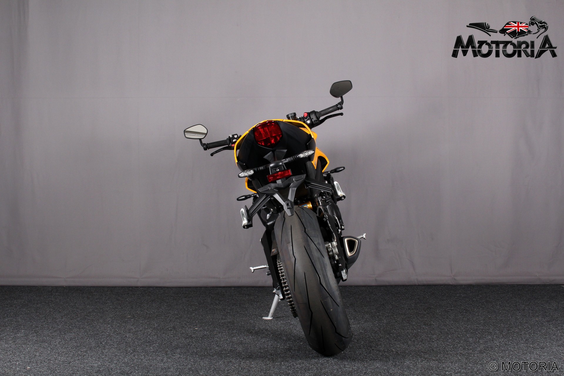 TRIUMPH Street Triple 765 RS-showroom-element-3