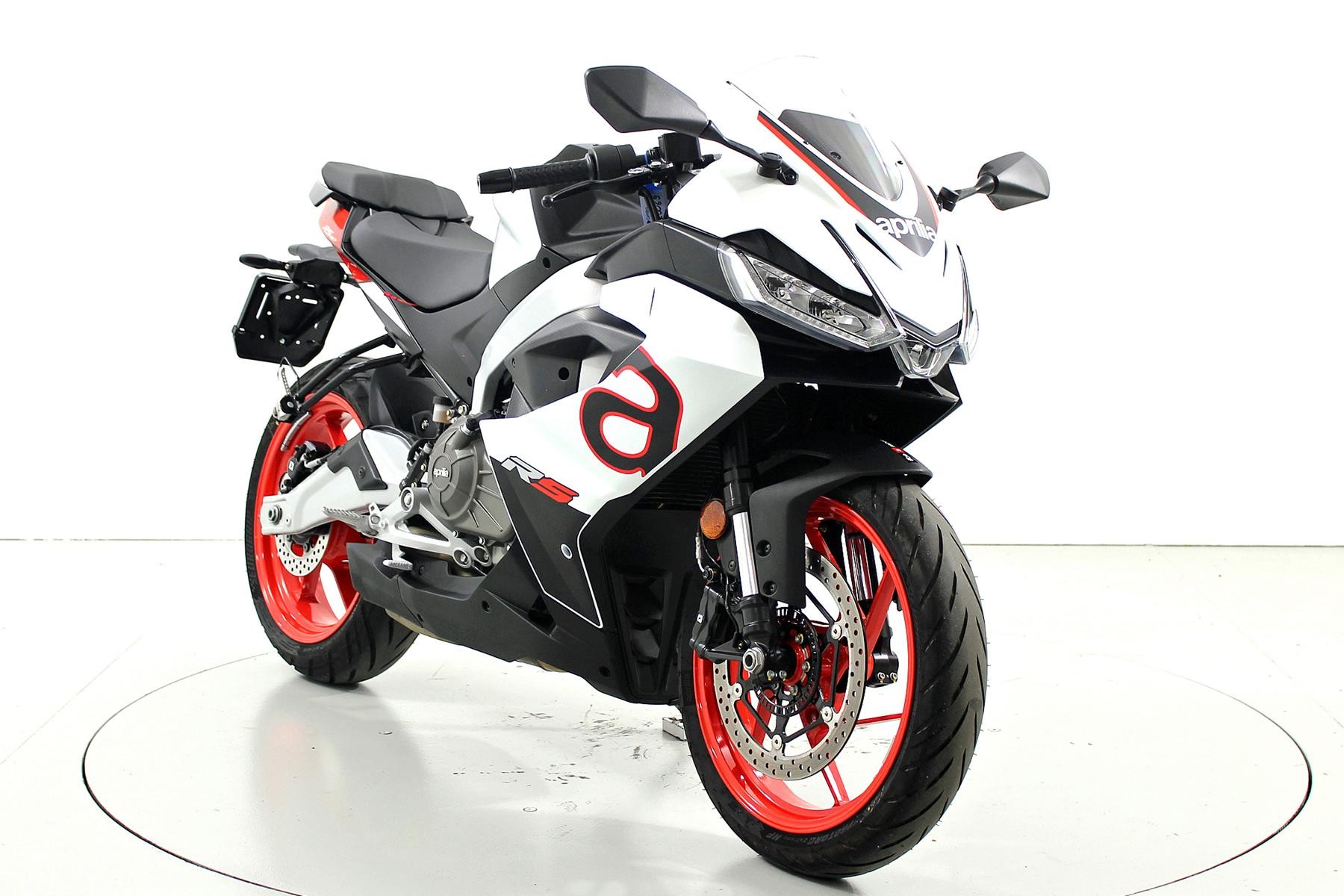 APRILIA RS 457 ABS-image-1
