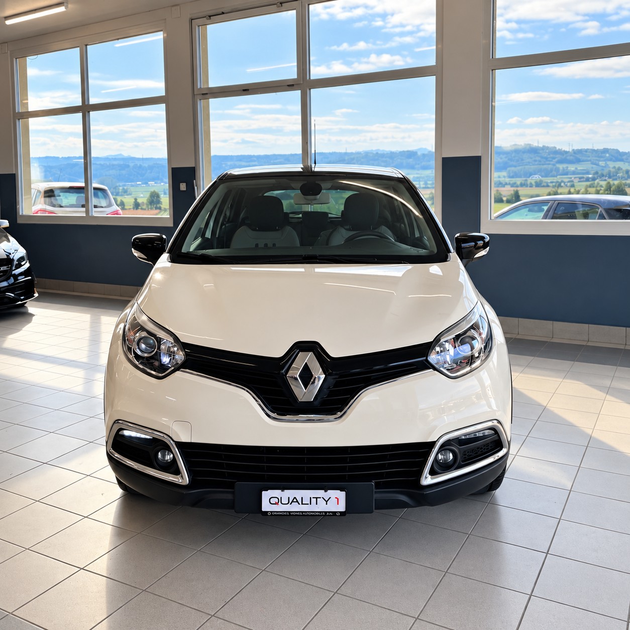 RENAULT Captur 1.5 dCi Privilège EDC-showroom-element-1