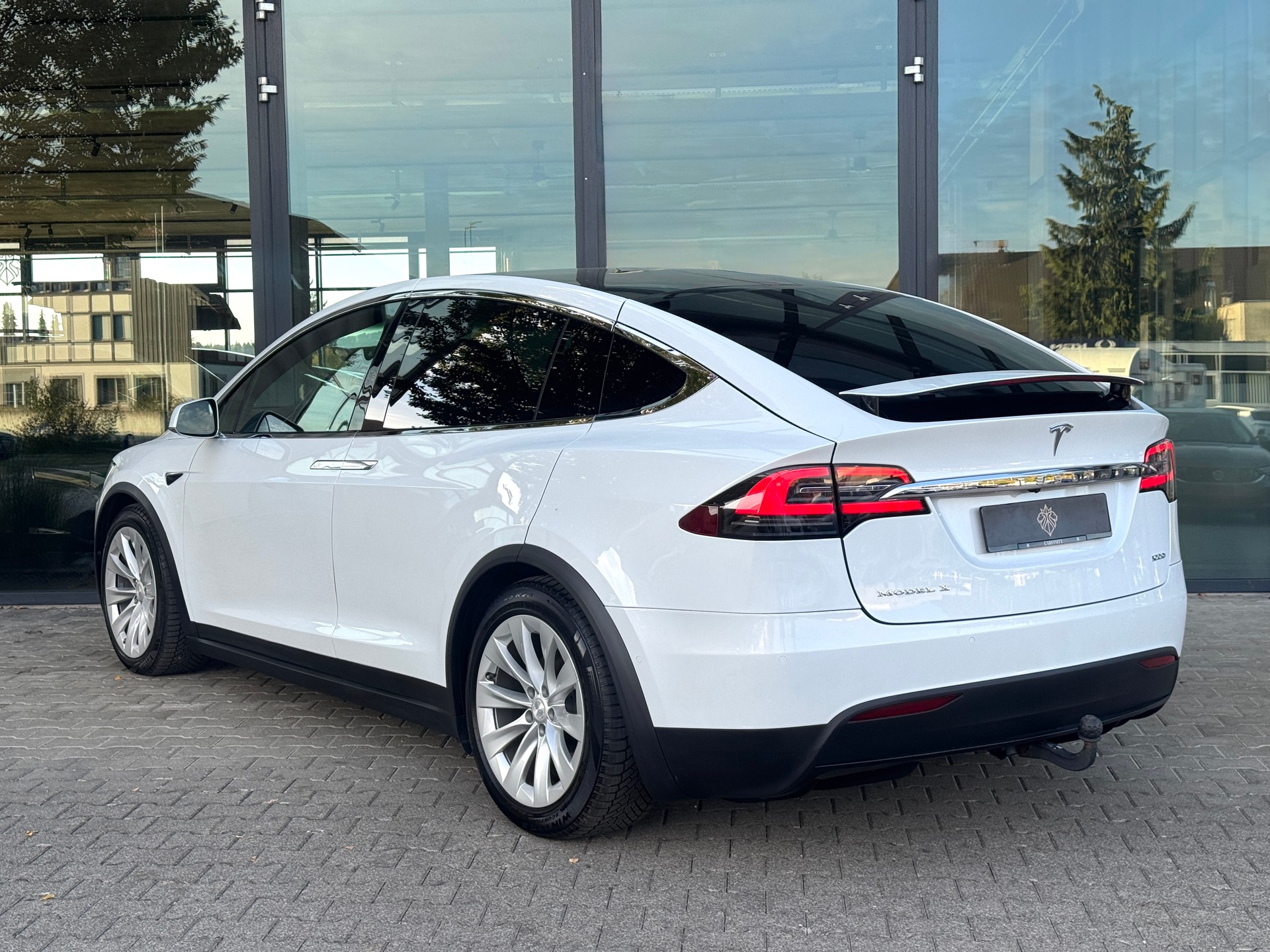 TESLA Model X 100 D / Full Self Driving / inkl. 1 Jahr Batteriegarantie-image-4