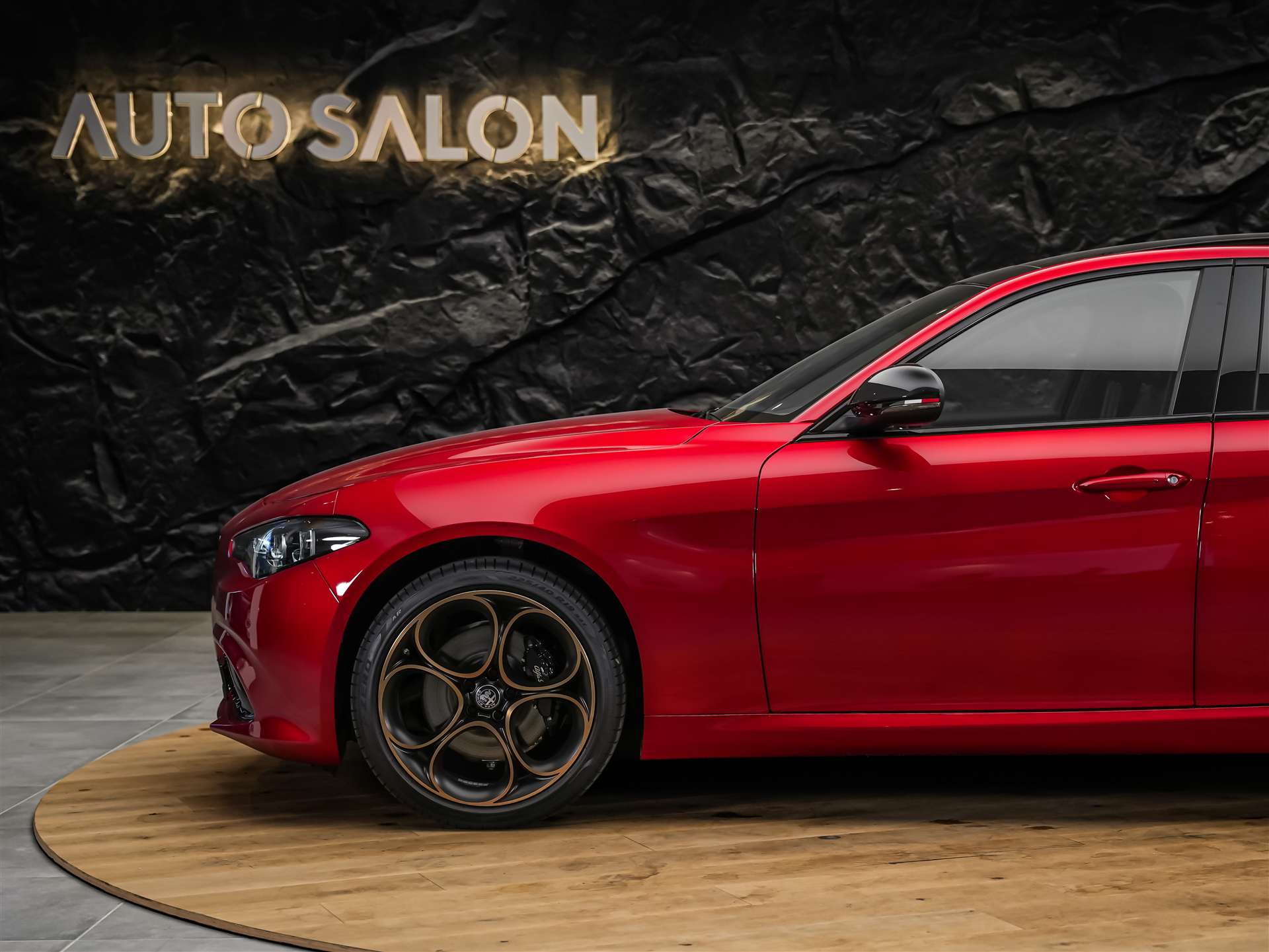 ALFA ROMEO Giulia 2.0 Intensa Q4 AT8 *SOFORT Verfügbar*Werksgarantie*Panorama*Harman/Kardon*-image-17