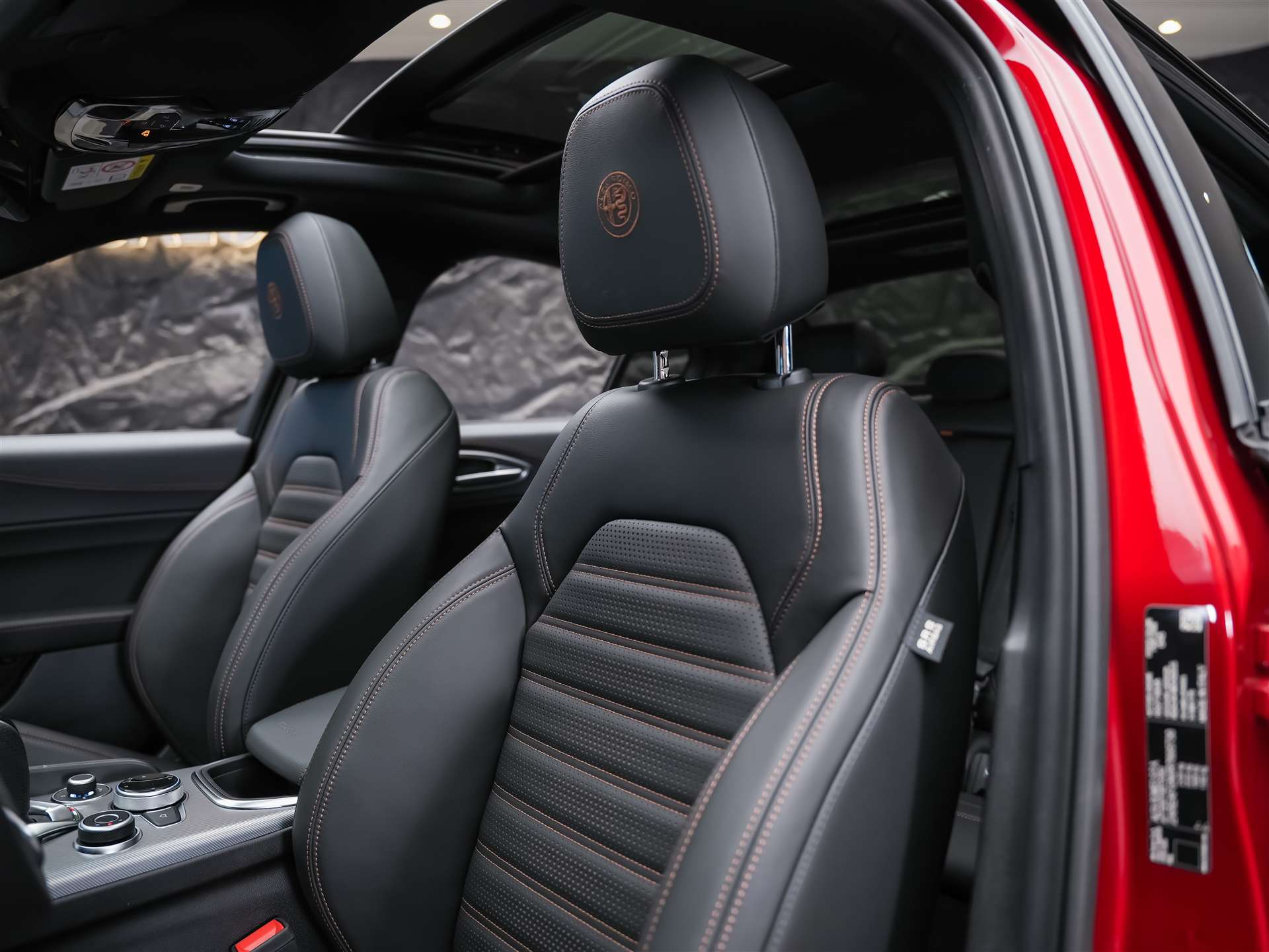 ALFA ROMEO Giulia 2.0 Intensa Q4 AT8 *SOFORT Verfügbar*Werksgarantie*Panorama*Harman/Kardon*-image-9