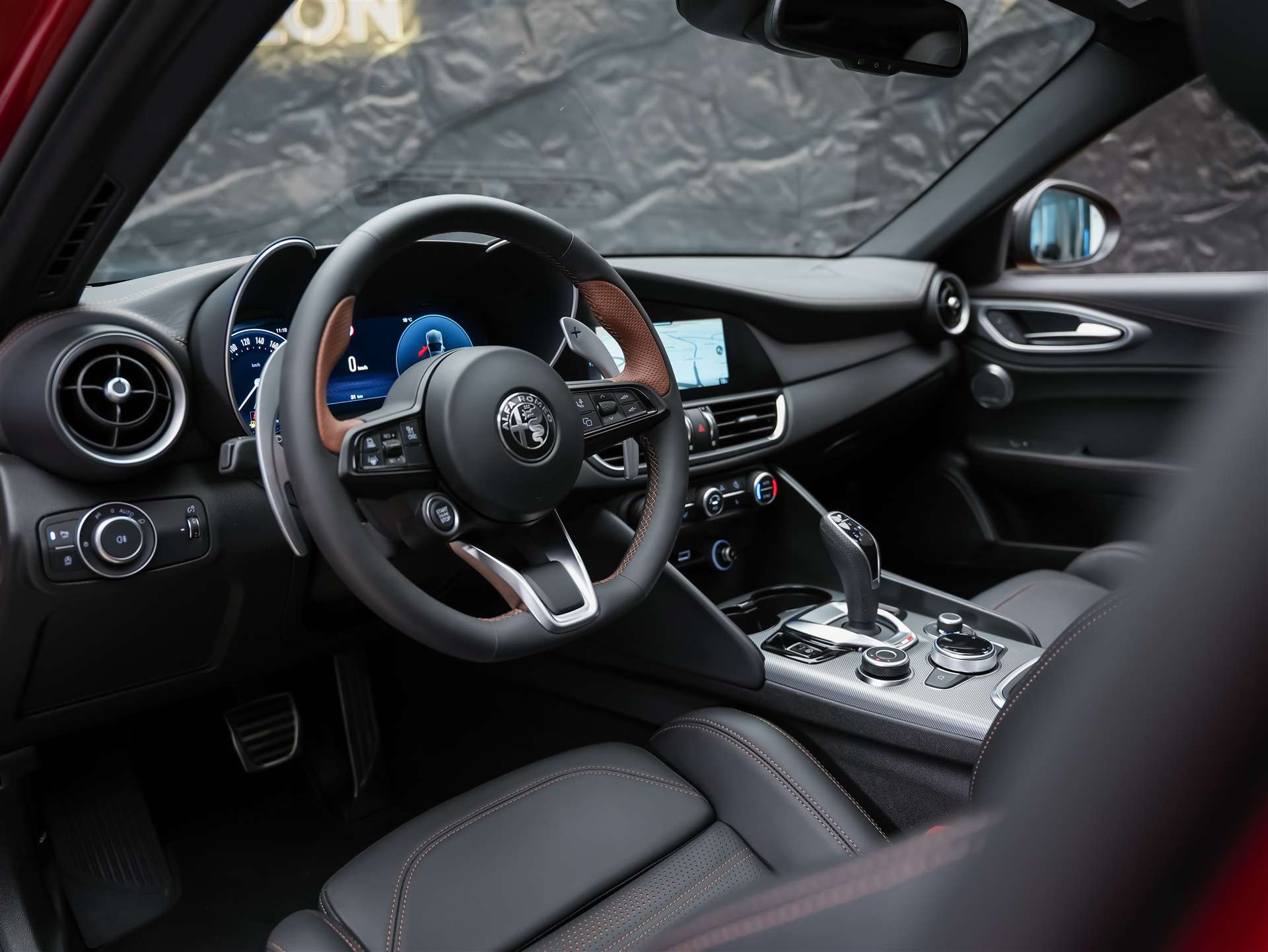 ALFA ROMEO Giulia 2.0 Intensa Q4 AT8 *SOFORT Verfügbar*Werksgarantie*Panorama*Harman/Kardon*-image-7
