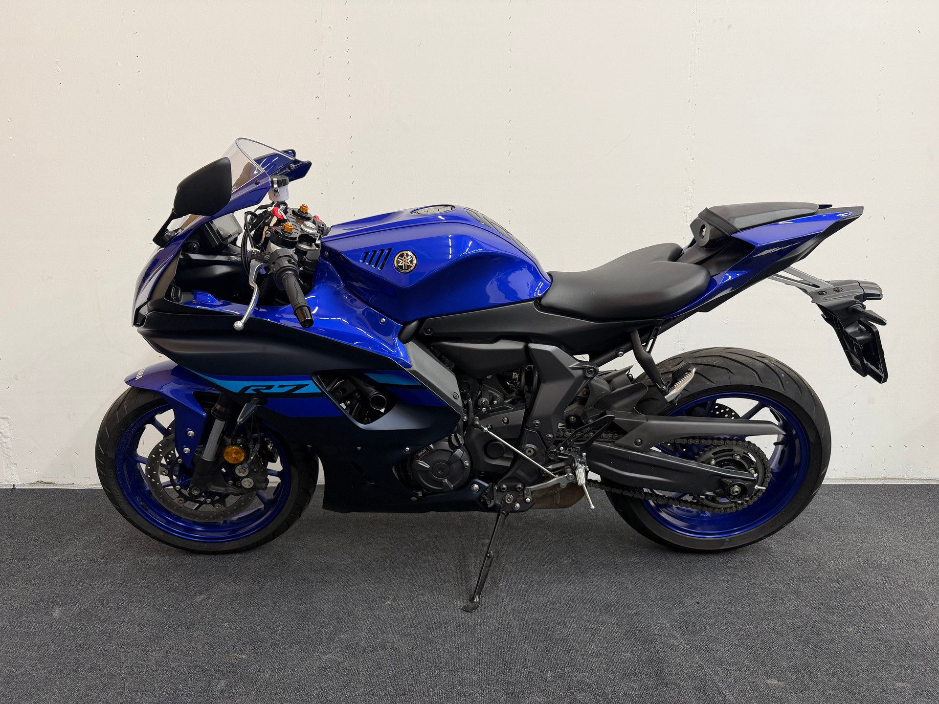 YAMAHA YZF-R7 (35kW)-image-3