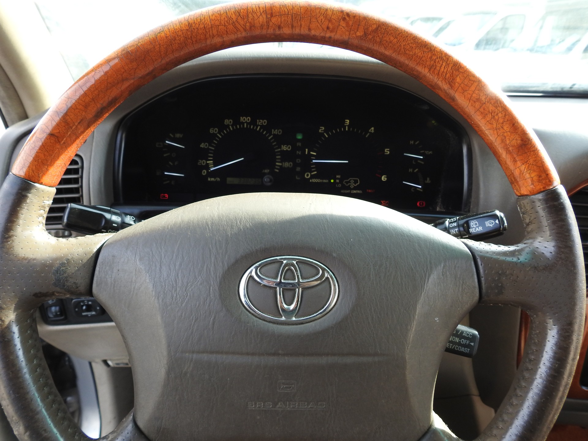 TOYOTA Land Cruiser 500 4.2 TD-image-28