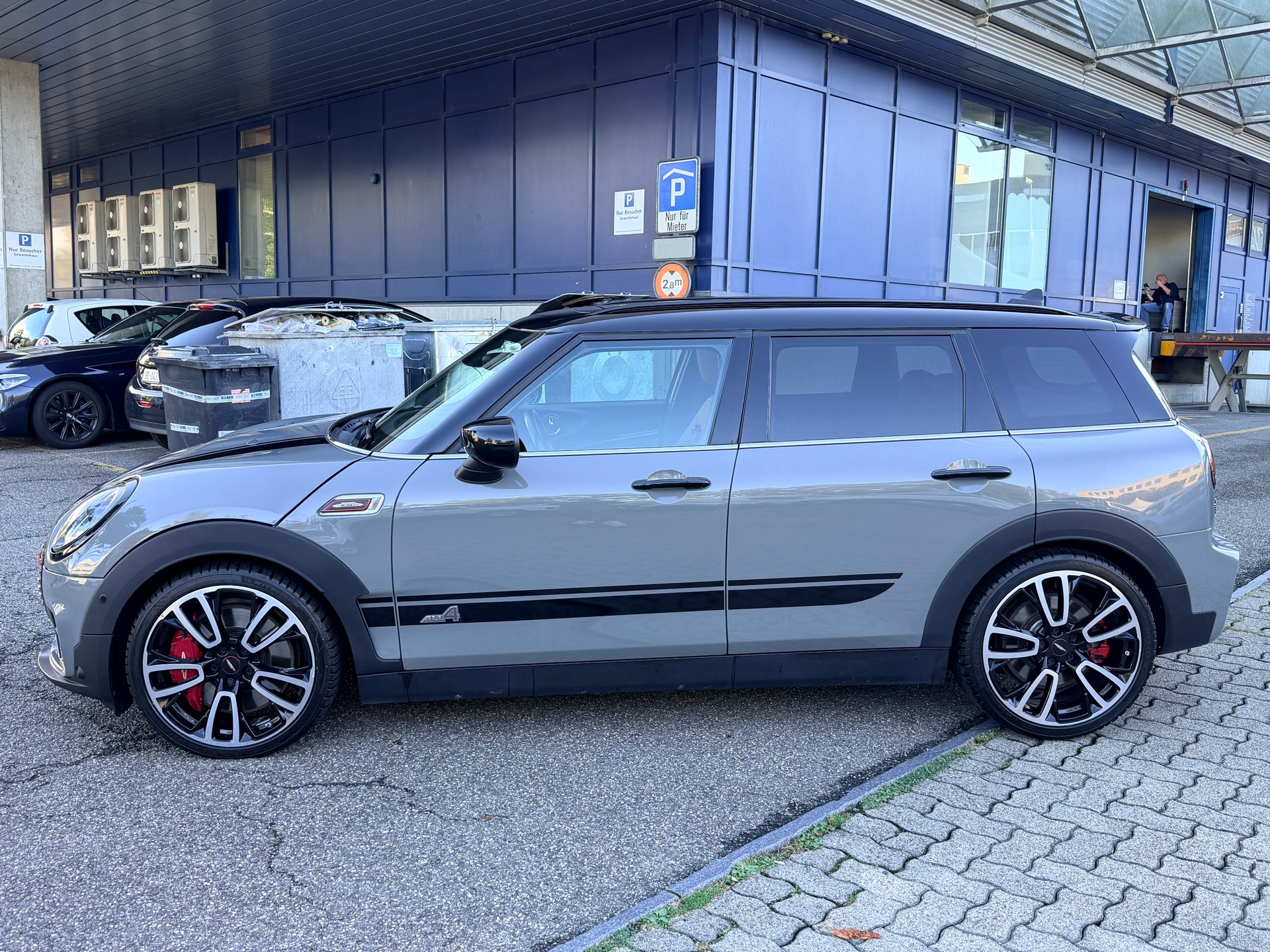 MINI Clubman Cooper John Cooper Works ALL4 Steptronic-image-4