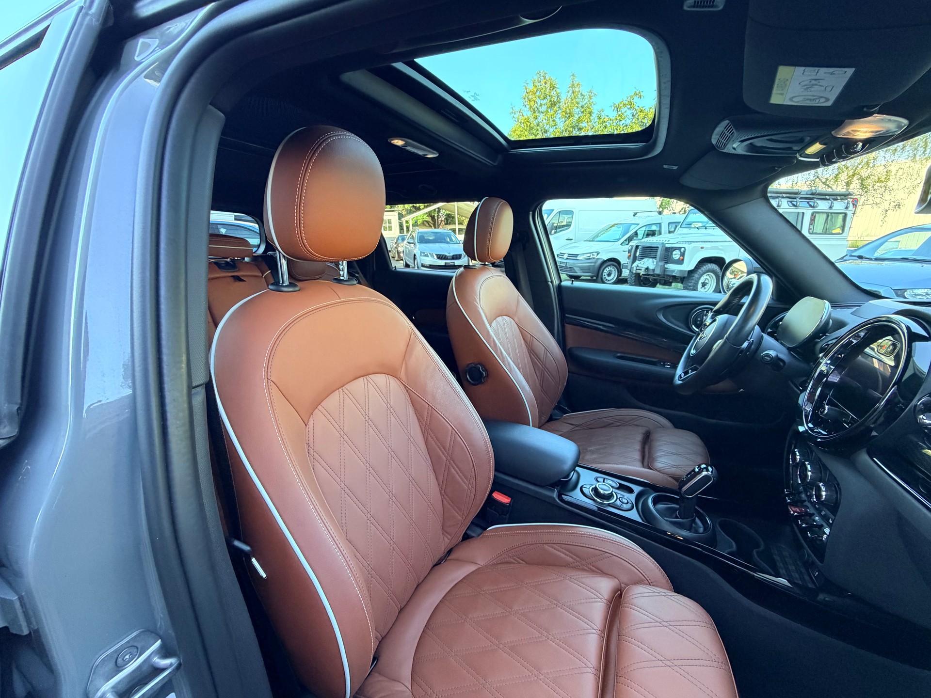 MINI Clubman Cooper John Cooper Works ALL4 Steptronic-image-10